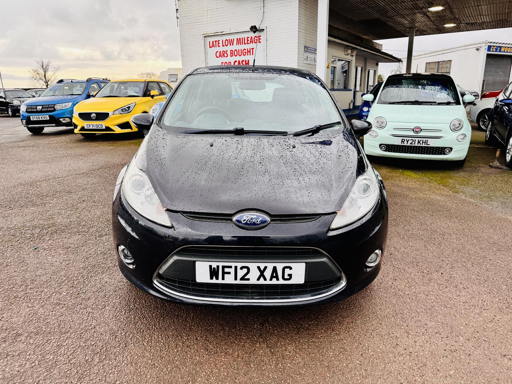 Ford Fiesta 1.25 Zetec Hatchback 5dr Petrol Manual (129 g/km, 81 bhp)