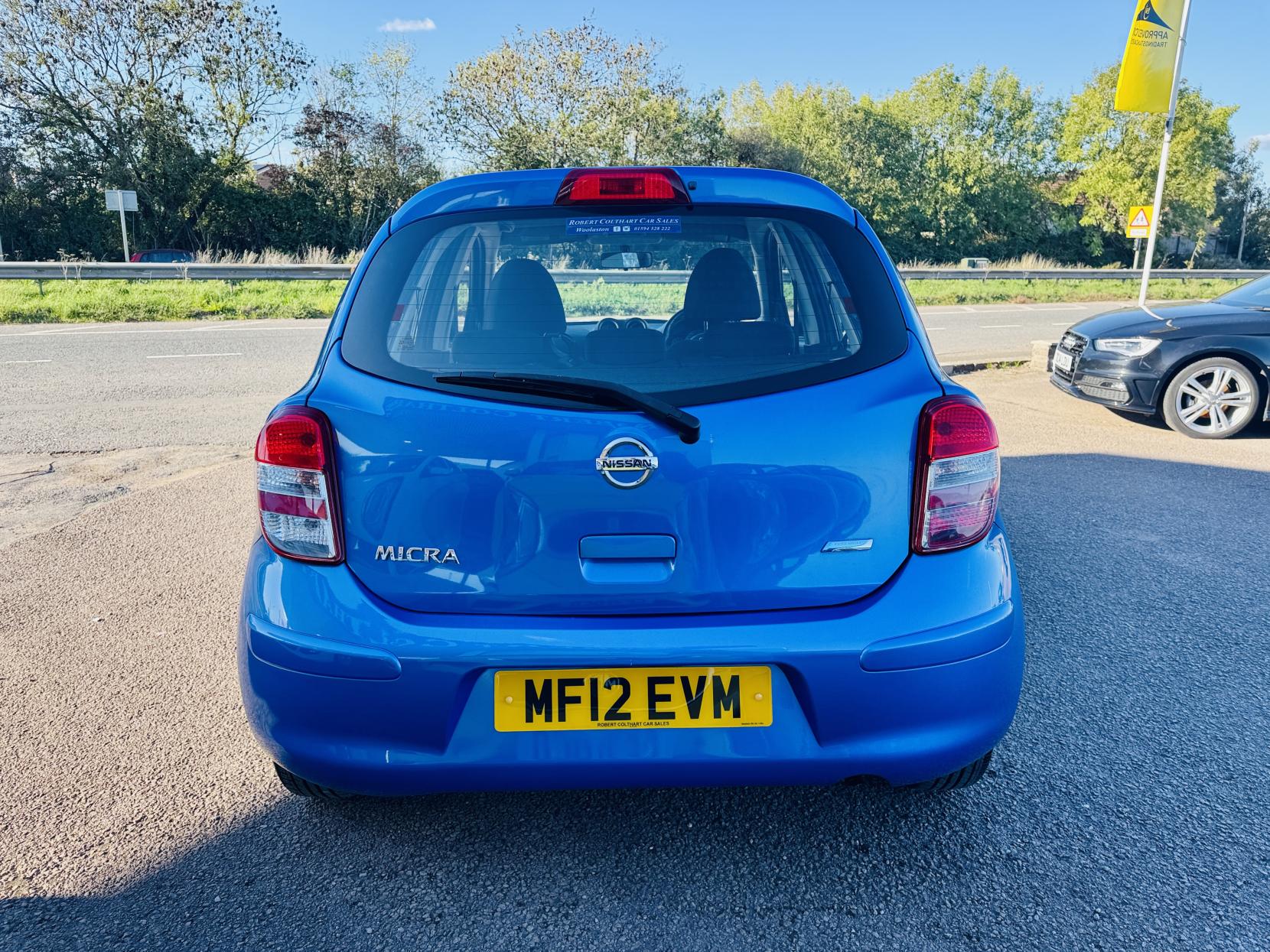 Nissan Micra 1.2 12V Acenta Hatchback 5dr Petrol CVT Euro 5 (80 ps)