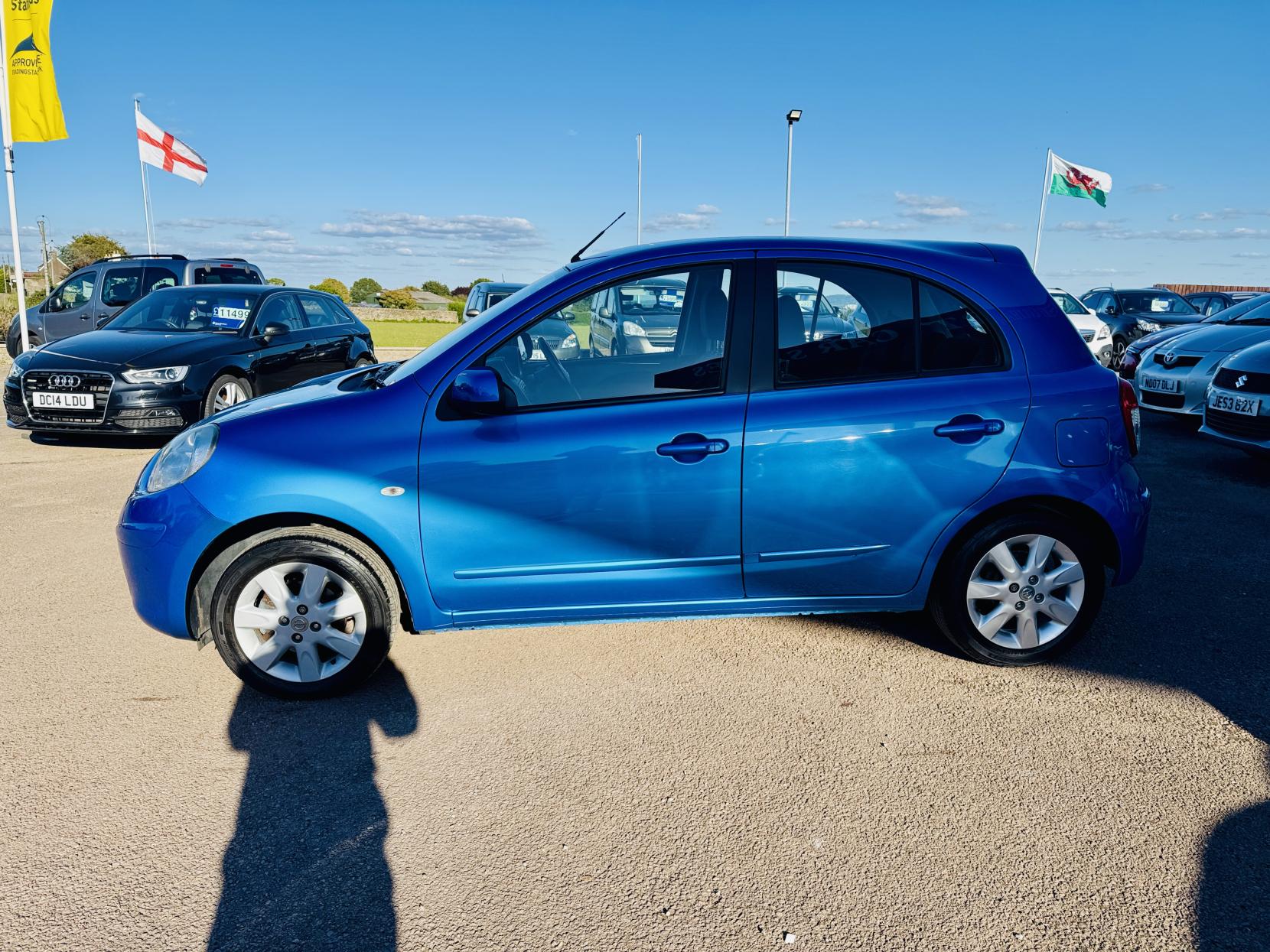 Nissan Micra 1.2 12V Acenta Hatchback 5dr Petrol CVT Euro 5 (80 ps)