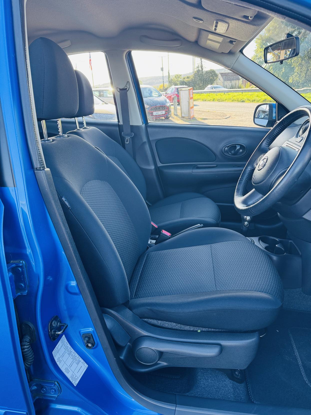 Nissan Micra 1.2 12V Acenta Hatchback 5dr Petrol CVT Euro 5 (80 ps)