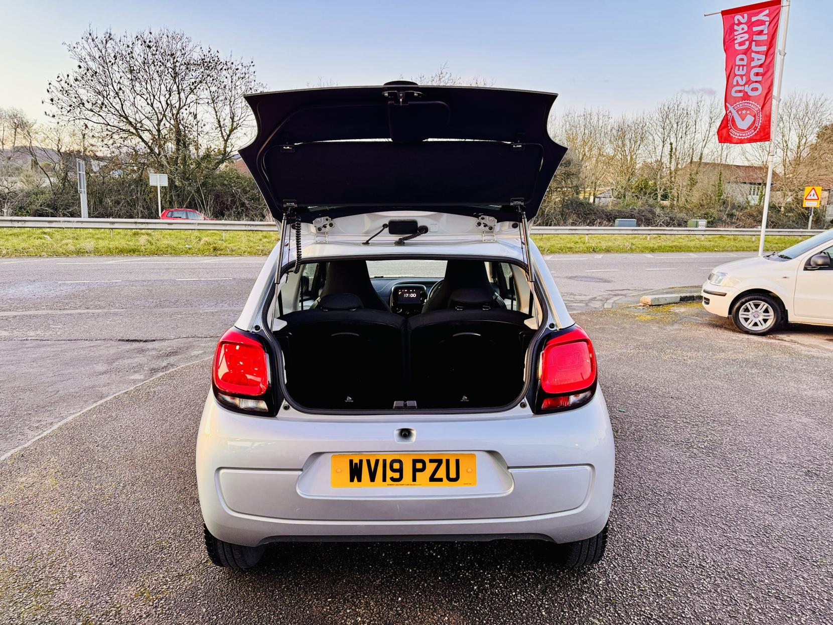 Citroen C1 1.0 VTi Feel Hatchback 3dr Petrol Manual Euro 6 (72 ps)