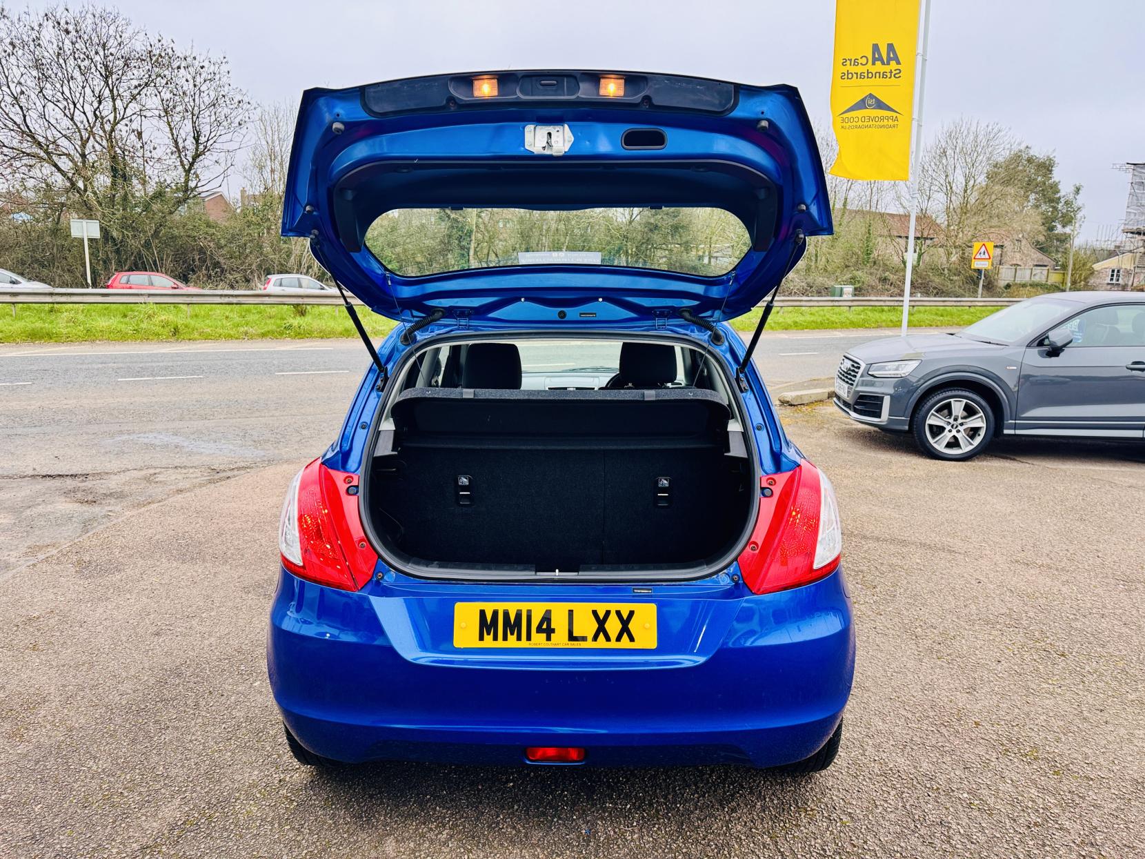 Suzuki Swift 1.2 SZ2 Hatchback 5dr Petrol Manual Euro 5 (94 ps)