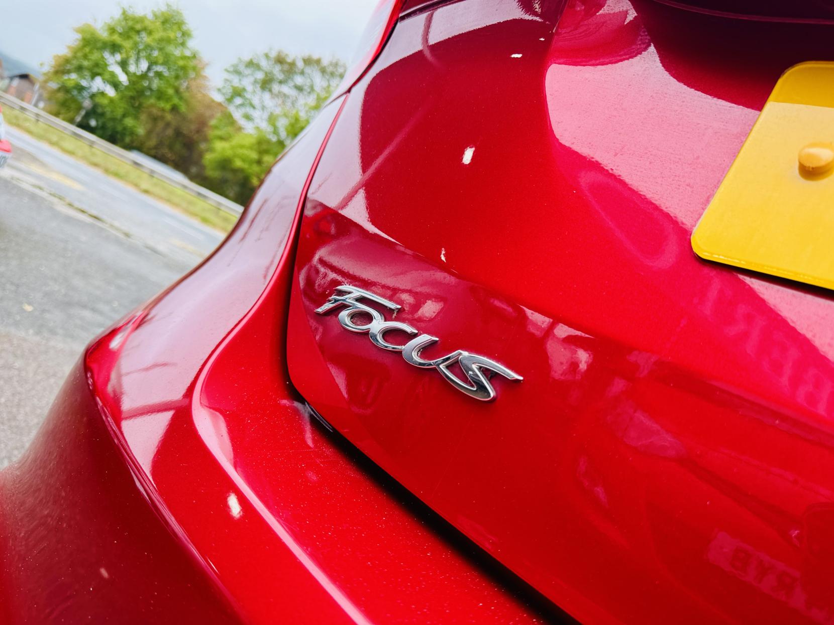 Ford Focus 1.5 TDCi Zetec Hatchback 5dr Diesel Manual Euro 6 (s/s) (120 ps)
