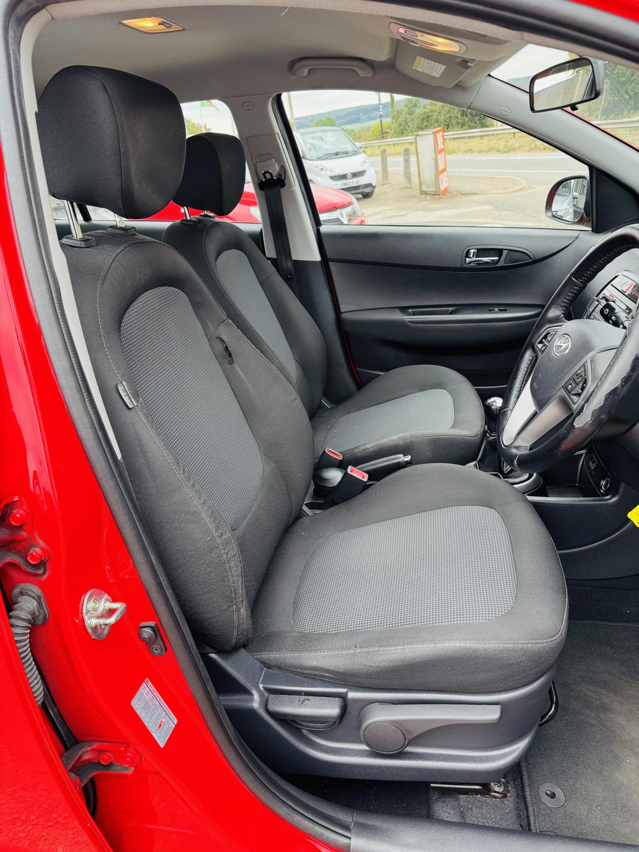 Hyundai i20 1.2 Active Hatchback 5dr Petrol Manual Euro 5 (85 bhp)