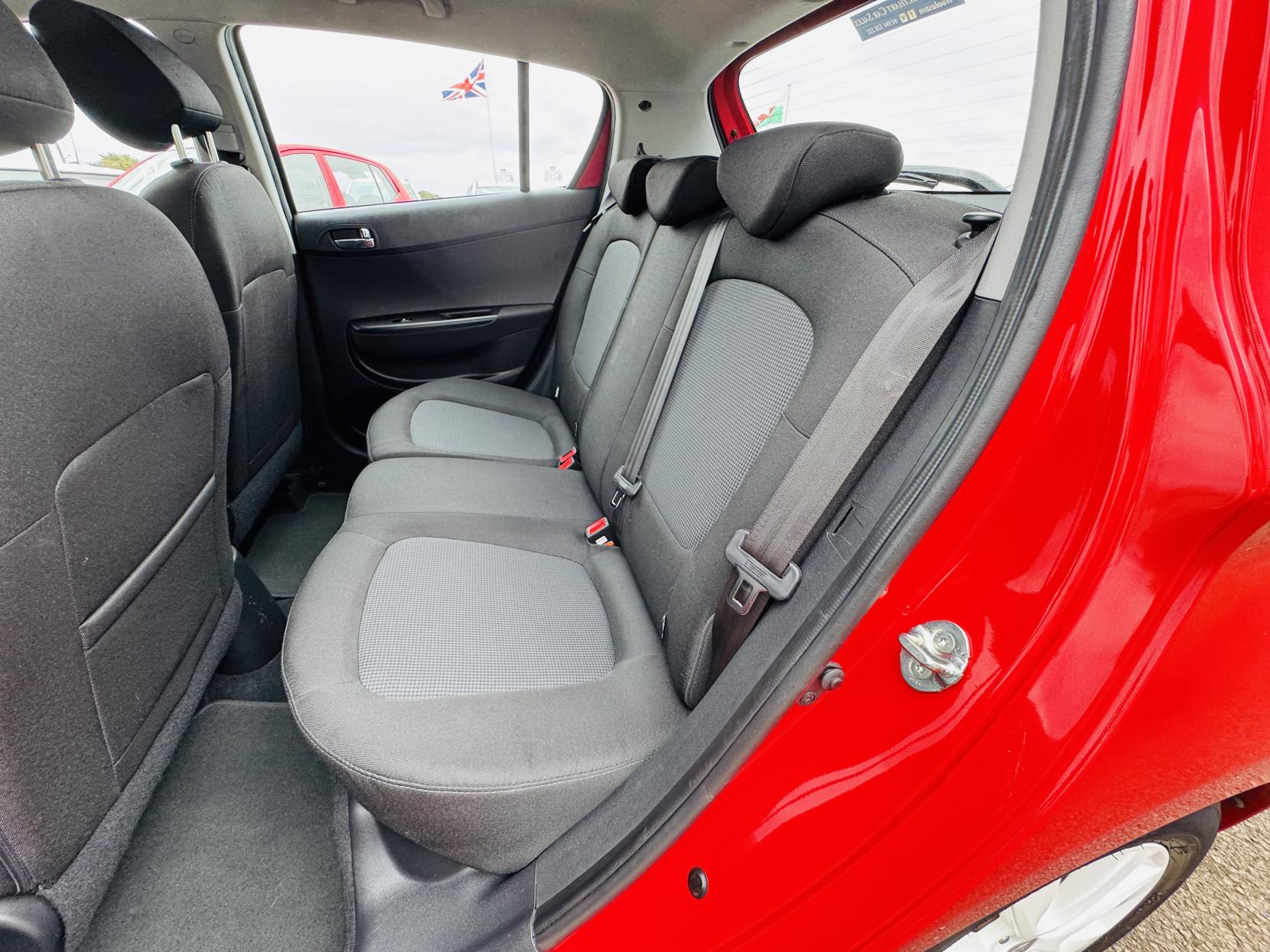 Hyundai i20 1.2 Active Hatchback 5dr Petrol Manual Euro 5 (85 bhp)