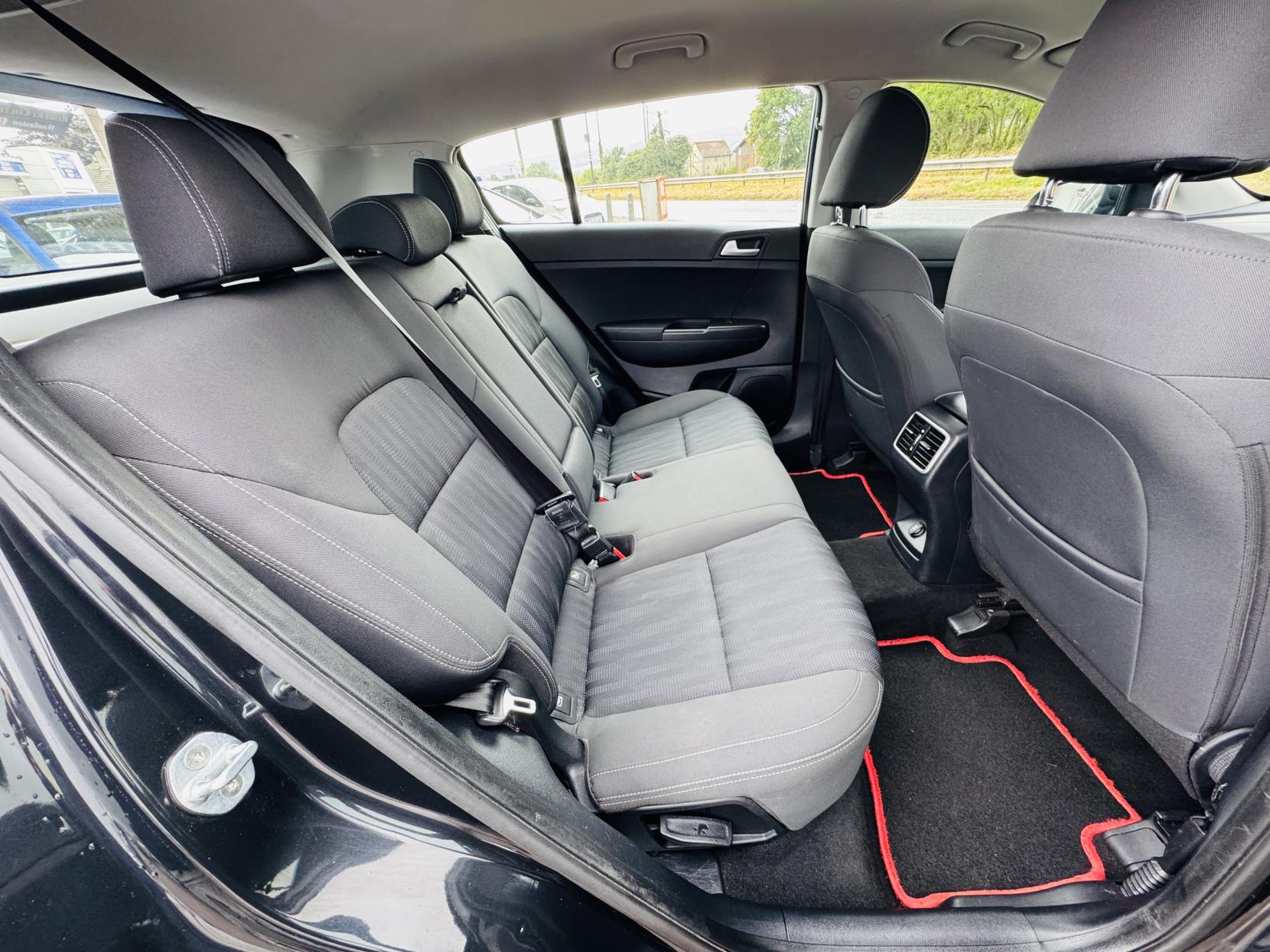 Kia Sportage 1.7 CRDi 1 SUV 5dr Diesel Manual Euro 6 (s/s) (114 bhp)