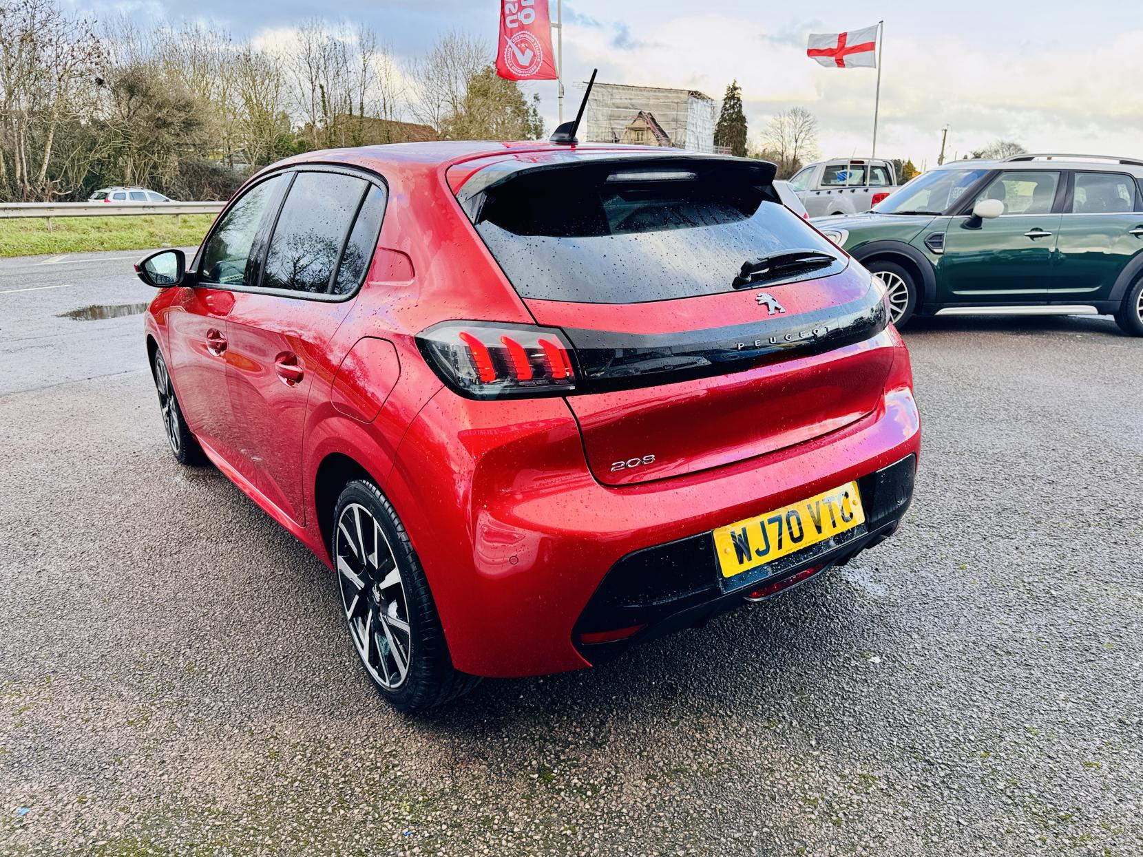 Peugeot 208 1.2 PureTech Allure Premium Hatchback 5dr Petrol Manual Euro 6 (s/s) (100 ps)