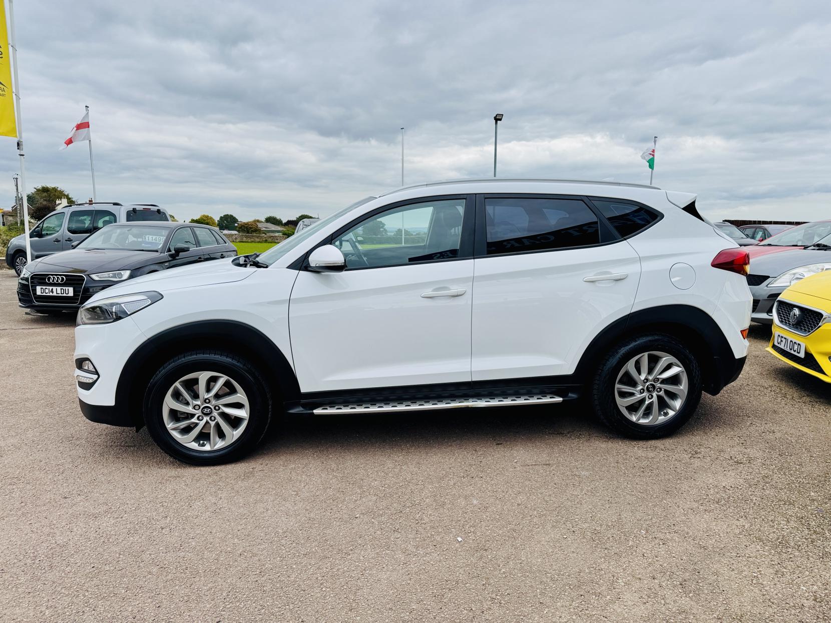 Hyundai TUCSON 1.6 GDi Blue Drive SE Nav SUV 5dr Petrol Manual Euro 6 (s/s) (132 ps)