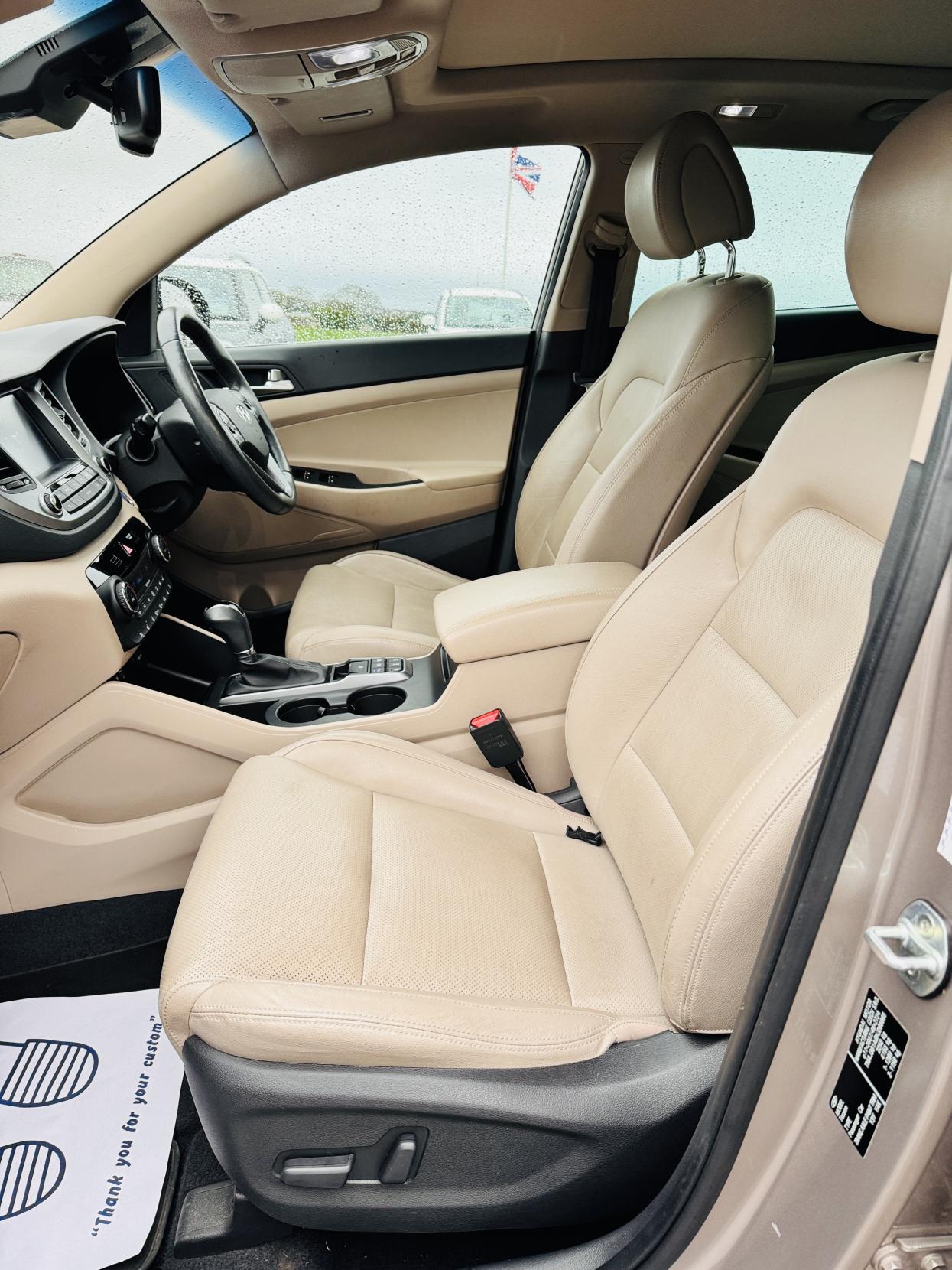 Hyundai TUCSON 2.0 CRDi Premium SE SUV 5dr Diesel Auto 4WD Euro 6 (185 ps)