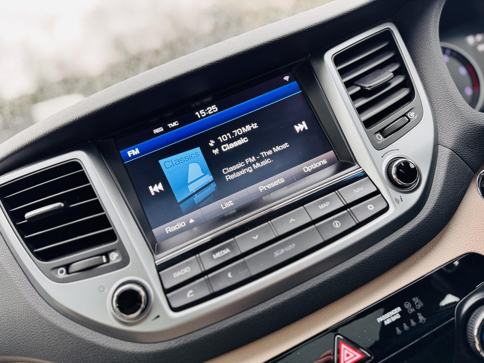 Hyundai TUCSON 2.0 CRDi Premium SE SUV 5dr Diesel Auto 4WD Euro 6 (185 ps)