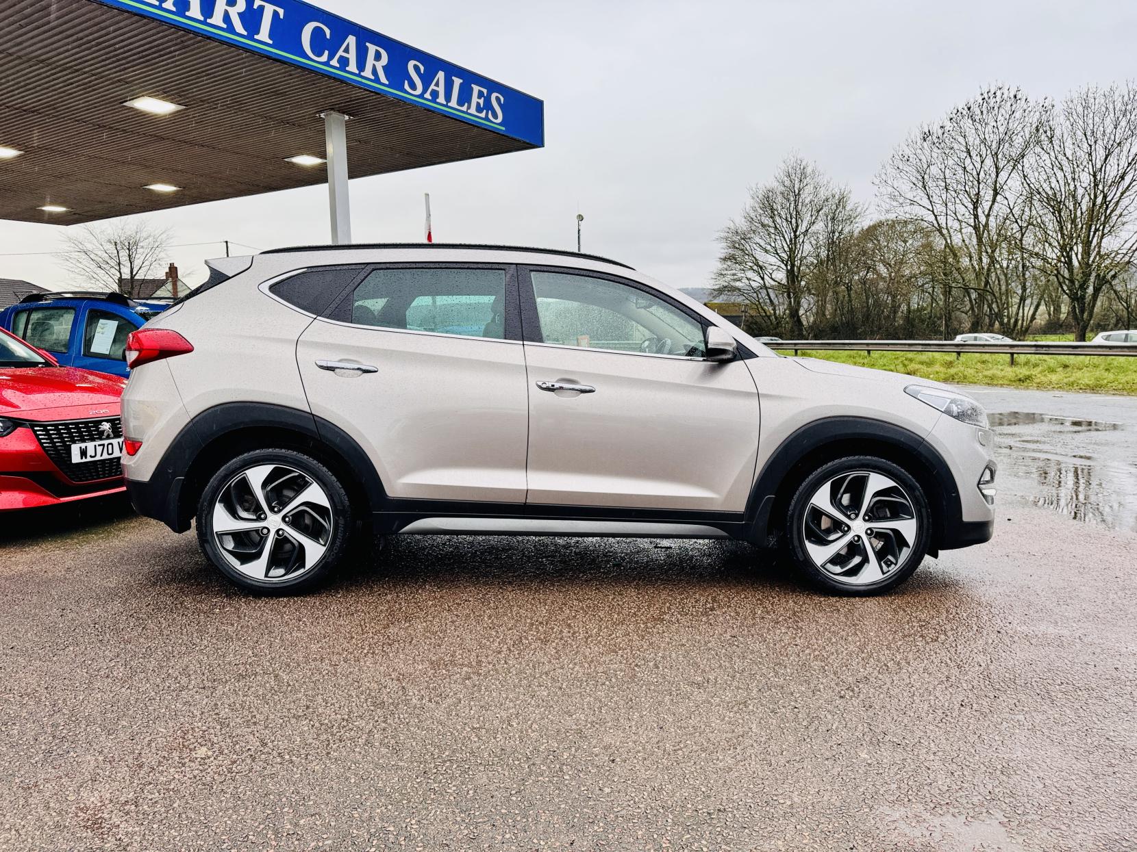 Hyundai TUCSON 2.0 CRDi Premium SE SUV 5dr Diesel Auto 4WD Euro 6 (185 ps)