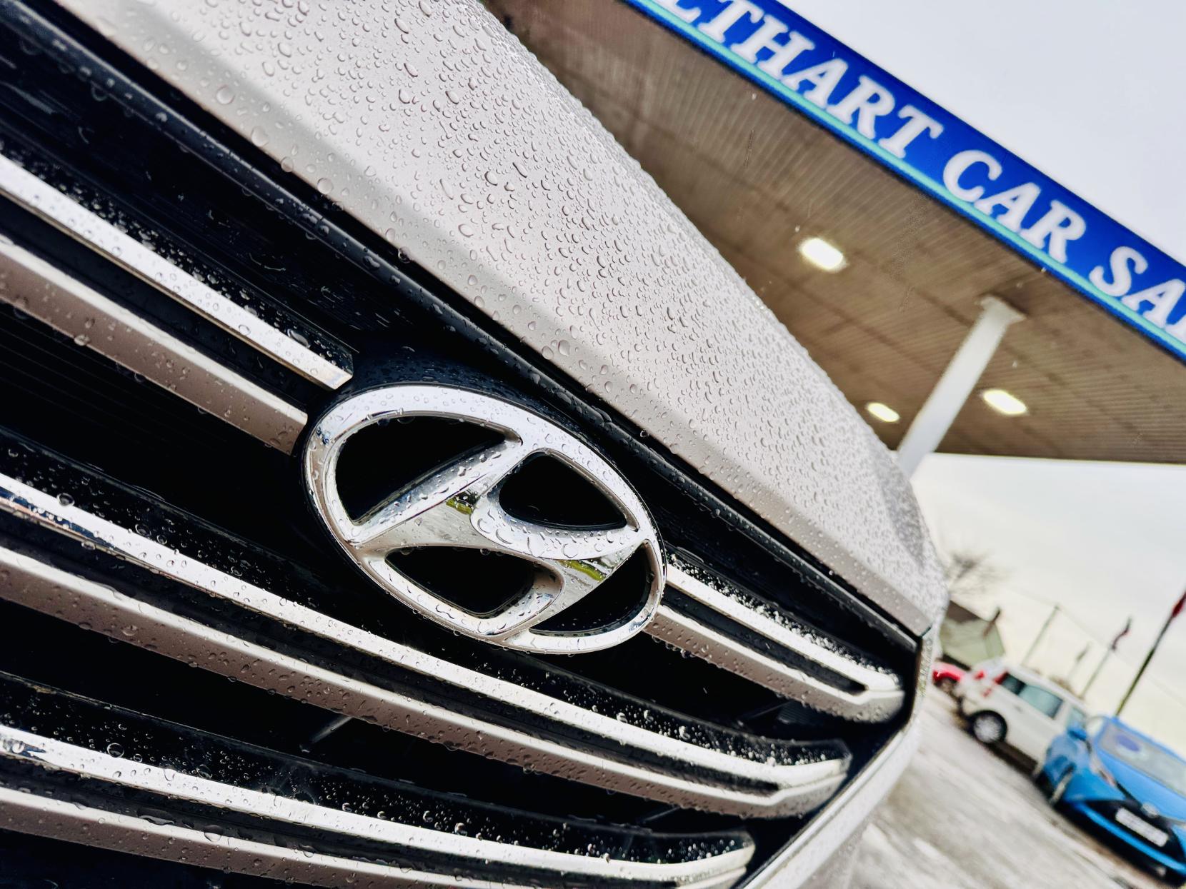 Hyundai TUCSON 2.0 CRDi Premium SE SUV 5dr Diesel Auto 4WD Euro 6 (185 ps)