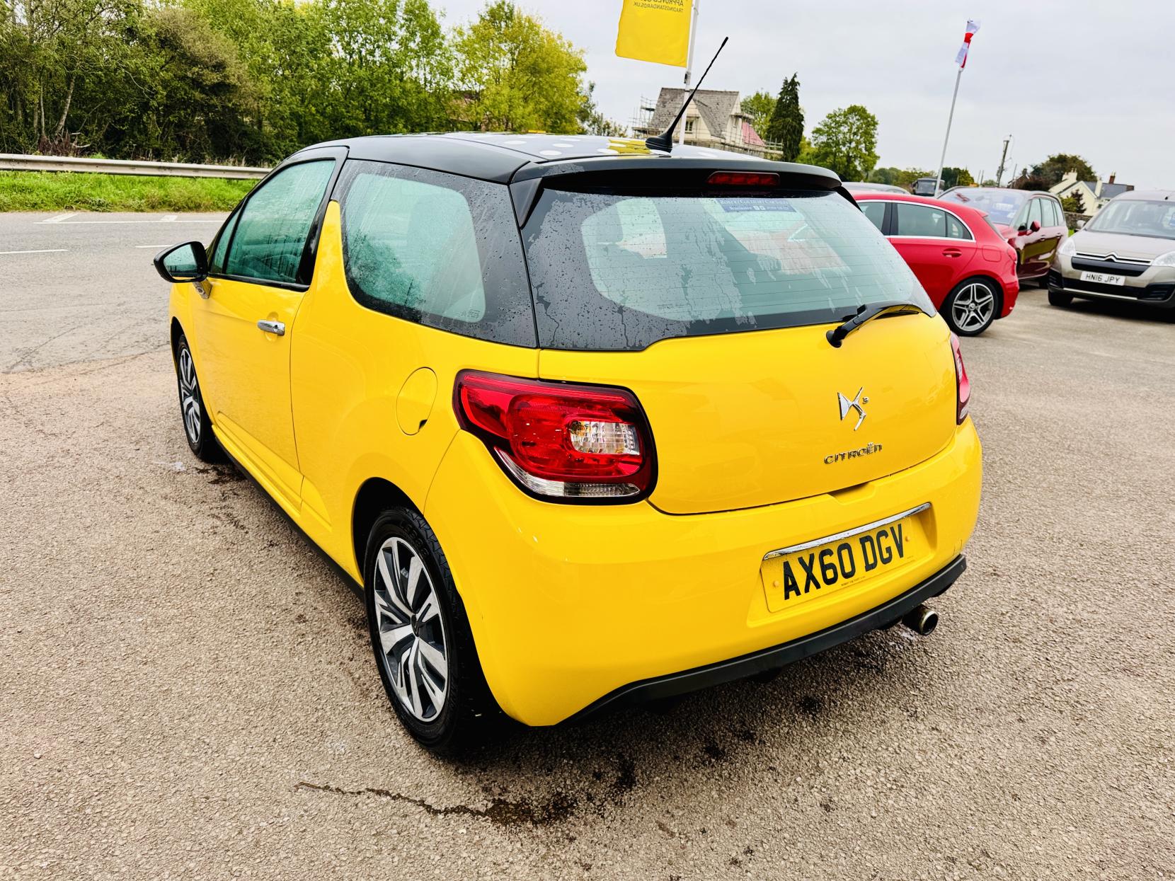 Citroen DS3 1.4 VTi 16V DSign Hatchback 3dr Petrol Manual Euro 5 (95 ps)