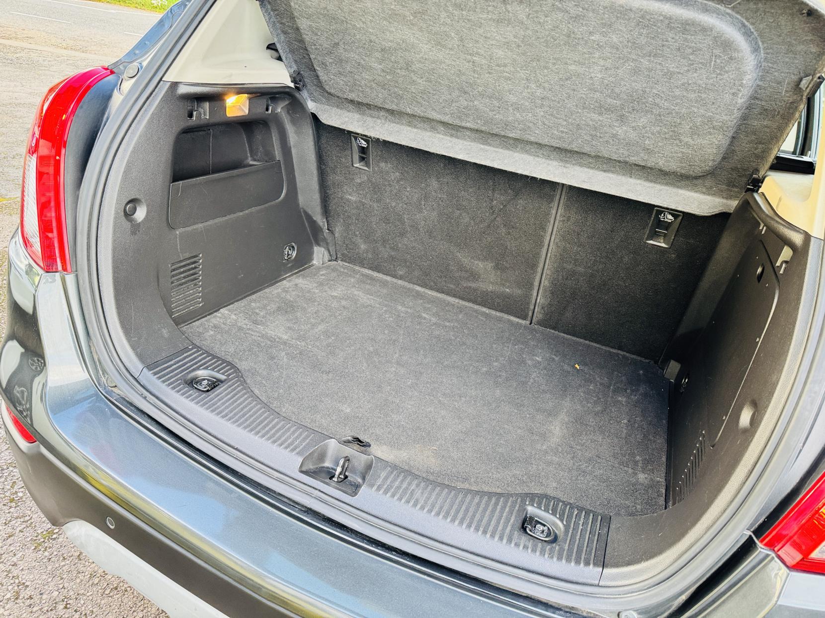 Vauxhall Mokka X 1.6i Active SUV 5dr Petrol Manual Euro 6 (s/s) (115 ps)