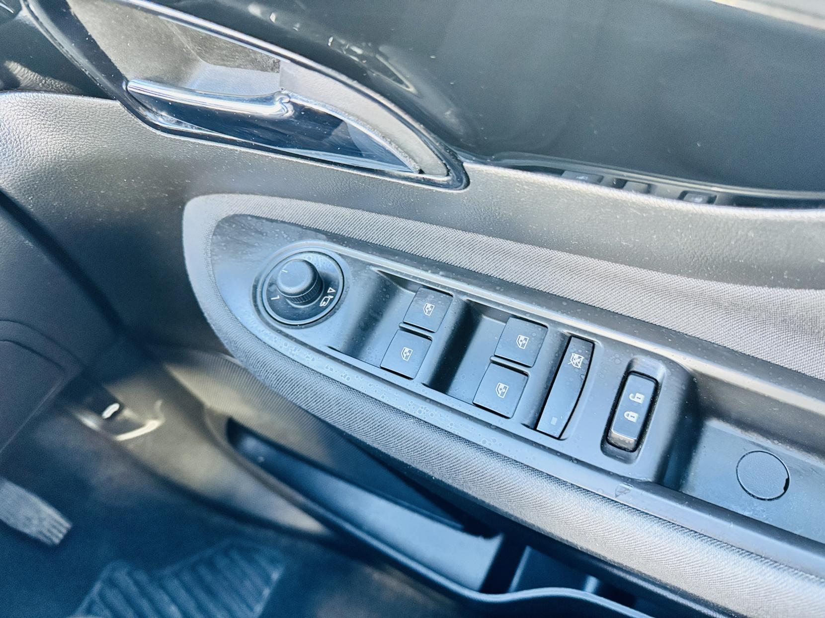 Vauxhall Mokka X 1.6i Active SUV 5dr Petrol Manual Euro 6 (s/s) (115 ps)