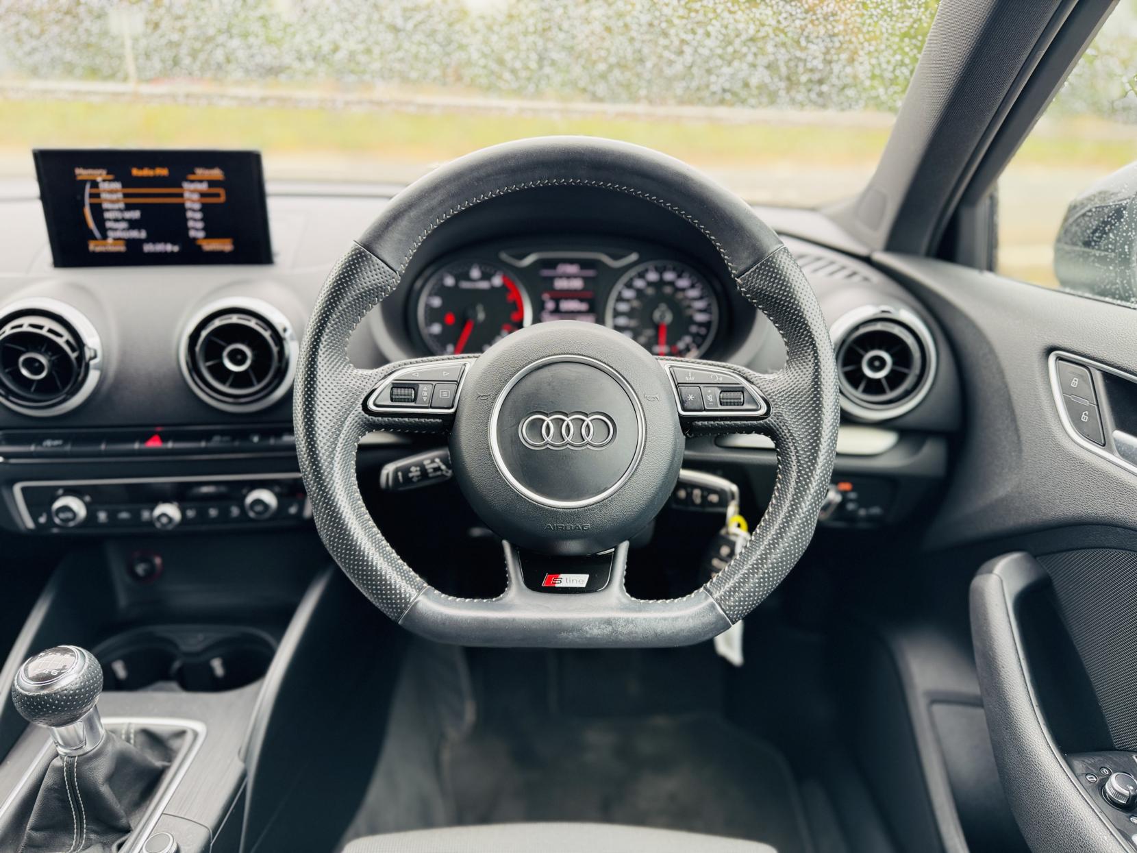 Audi A3 1.4 TFSI S line Sportback 5dr Petrol Manual Euro 5 (s/s) (122 ps)