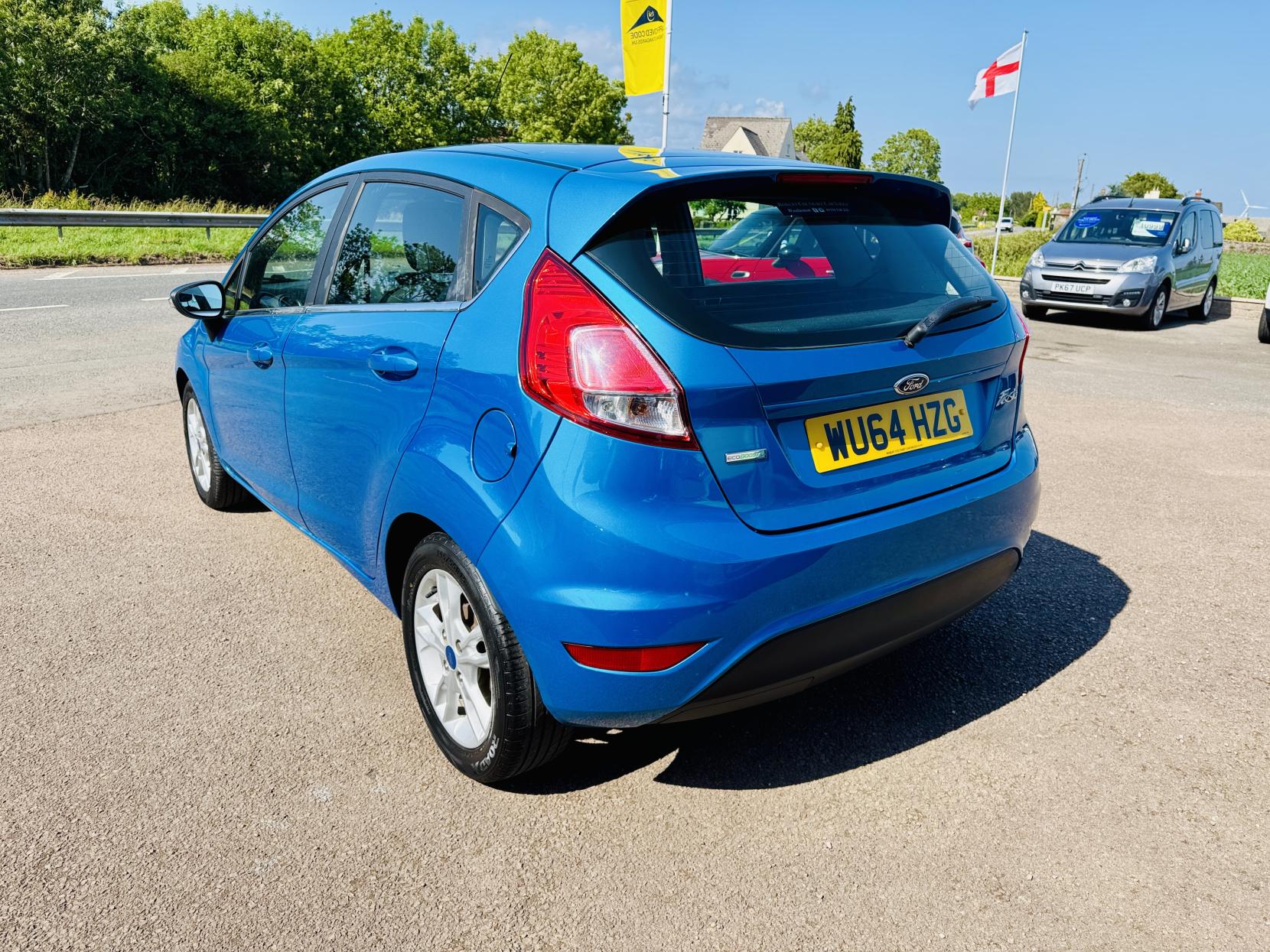 Ford Fiesta 1.0T EcoBoost Zetec Hatchback 5dr Petrol Manual Euro 5 (s/s) (100 ps)
