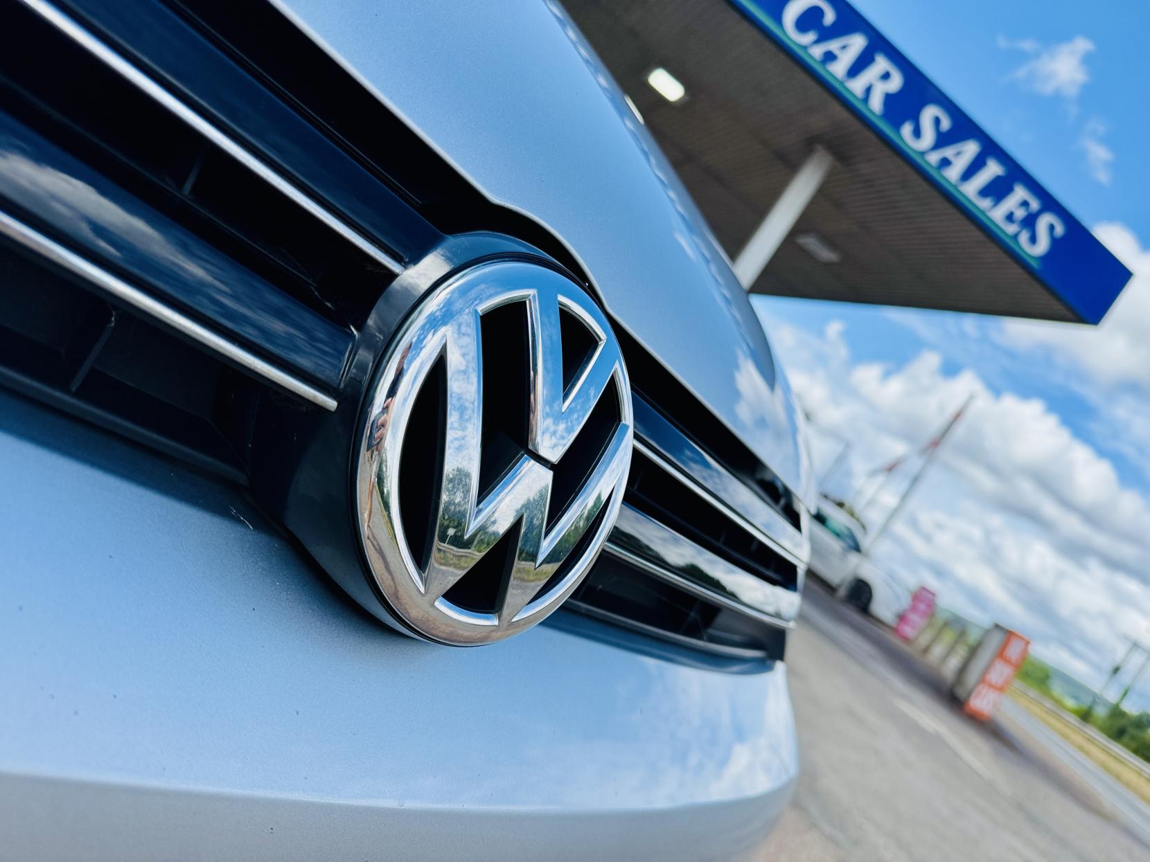 Volkswagen Golf Plus 1.6 TDI BlueMotion Tech SE Hatchback 5dr Diesel DSG Euro 5 (s/s) (105 ps)