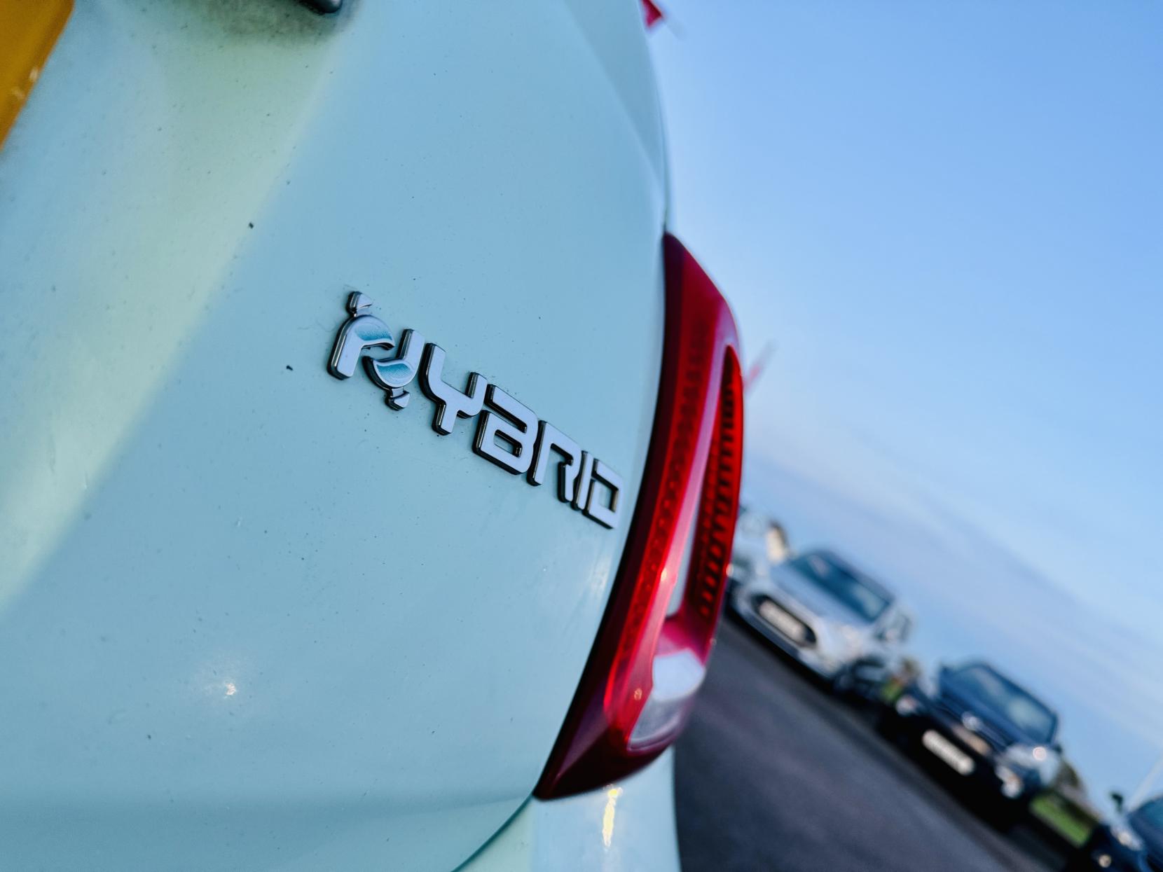 Fiat 500 1.0 MHEV Lounge Hatchback 3dr Petrol Manual Euro 6 (s/s) (70 bhp)