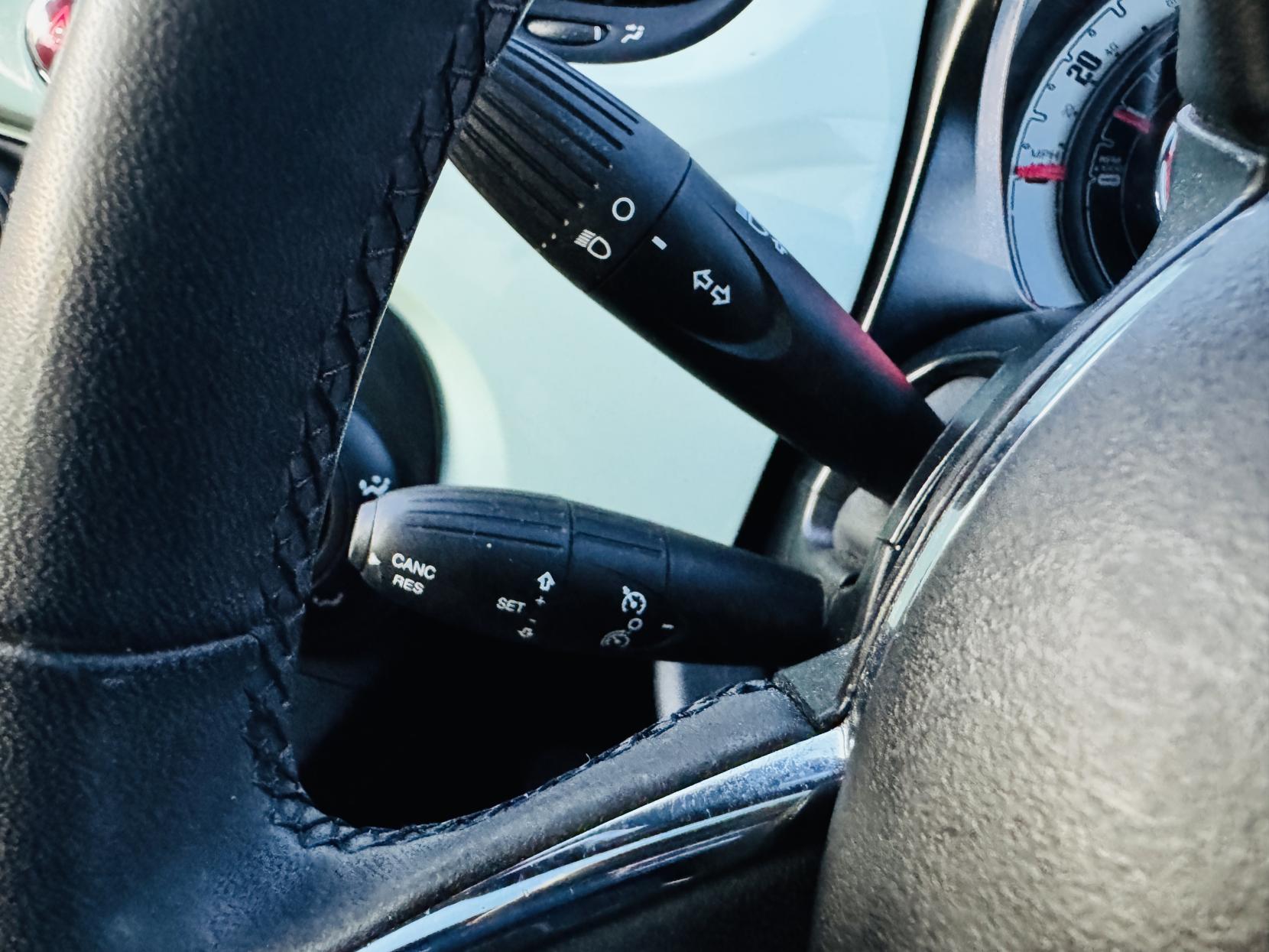 Fiat 500 1.0 MHEV Lounge Hatchback 3dr Petrol Manual Euro 6 (s/s) (70 bhp)