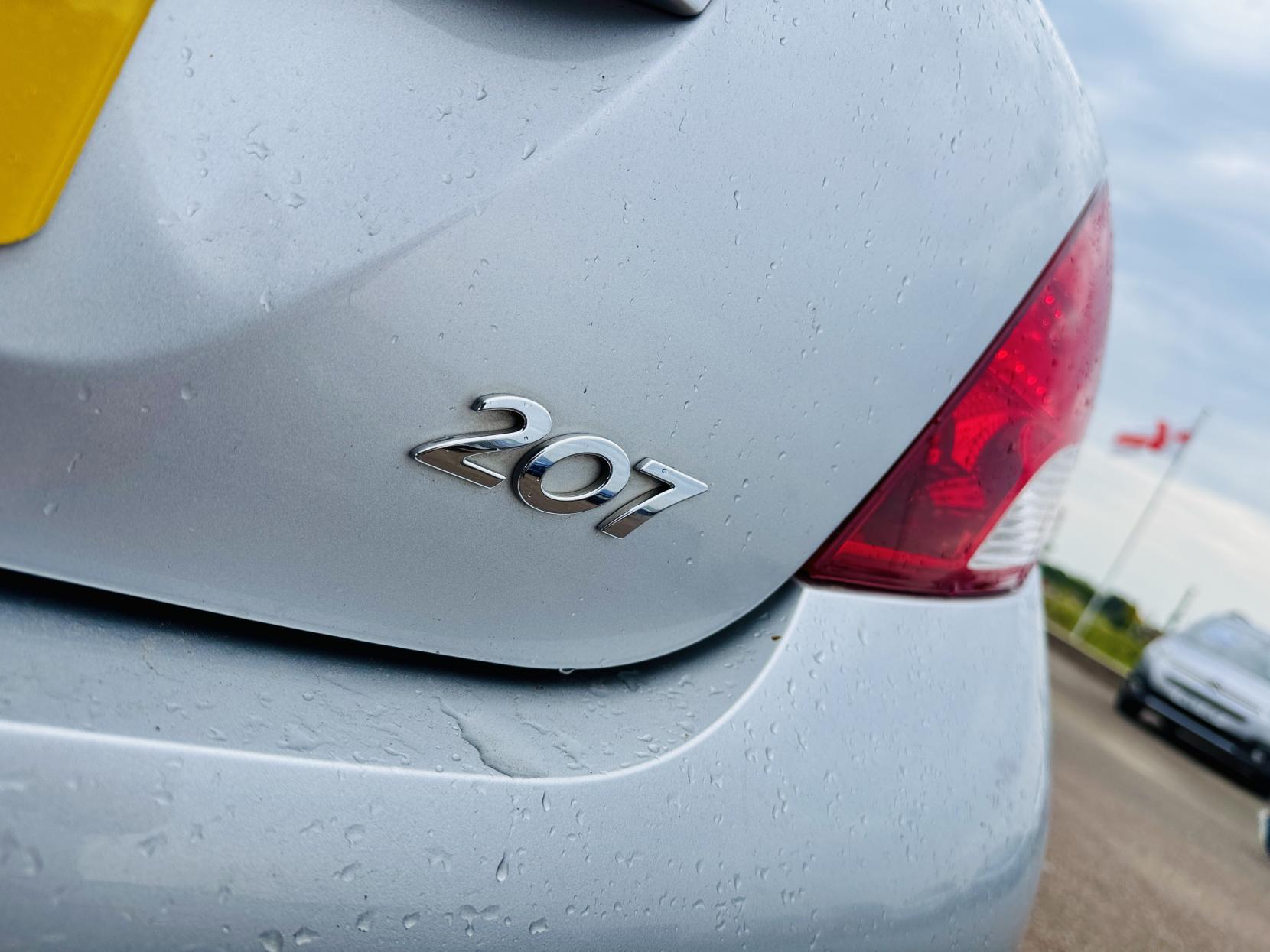 Peugeot 207 1.6 VTi Sport Hatchback 5dr Petrol Tiptronic Euro 5 (120 ps)