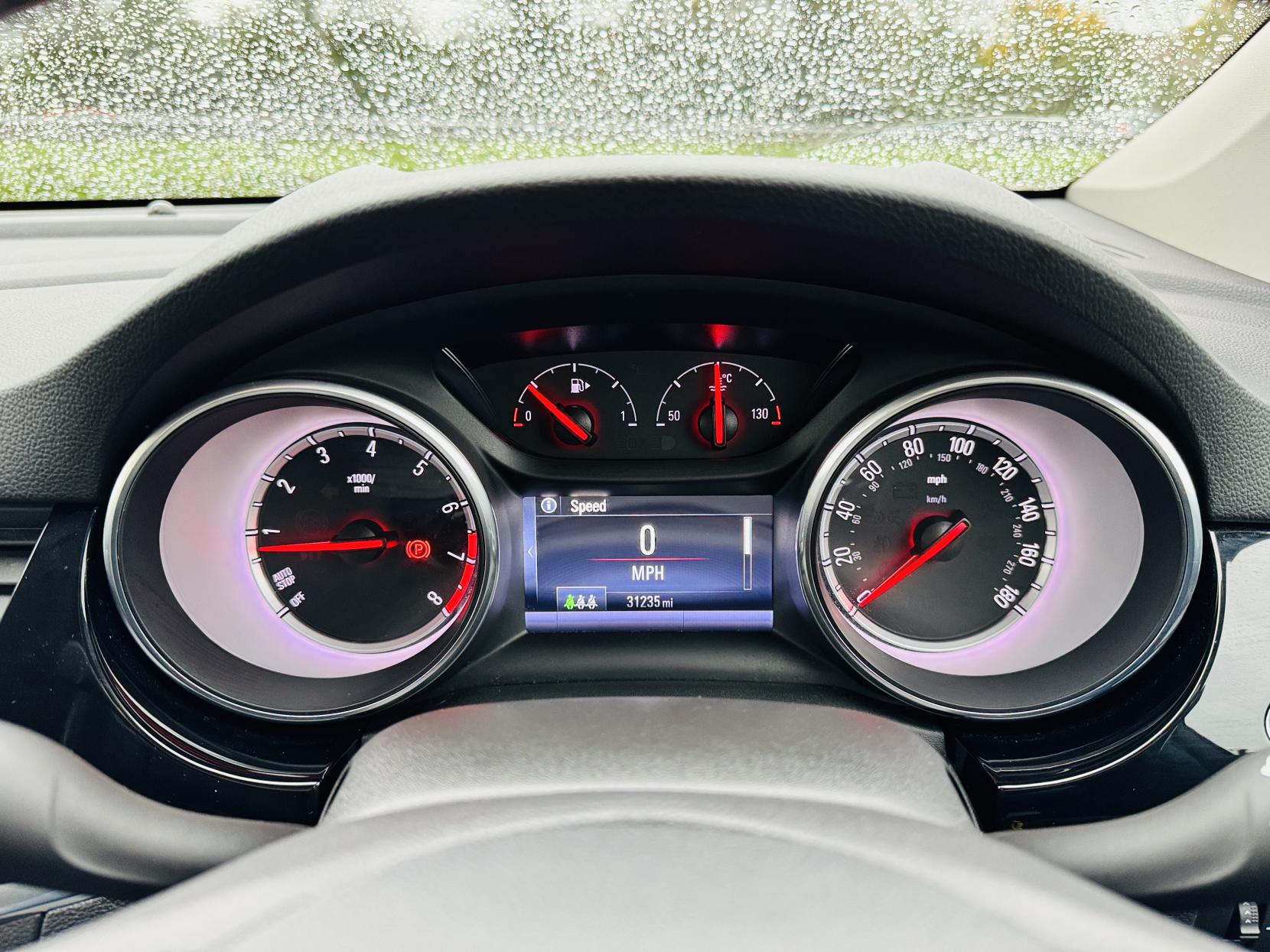 Vauxhall Astra 1.6i Turbo GPF Elite Nav Hatchback 5dr Petrol Manual Euro 6 (s/s) (200 ps)