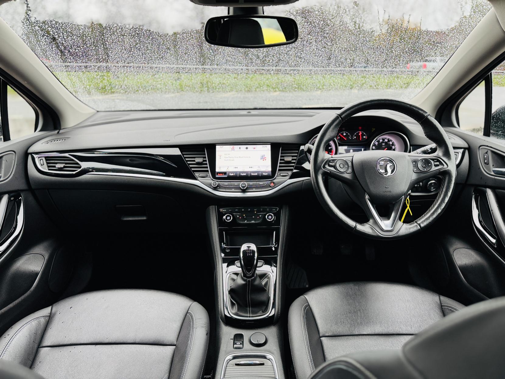 Vauxhall Astra 1.6i Turbo GPF Elite Nav Hatchback 5dr Petrol Manual Euro 6 (s/s) (200 ps)