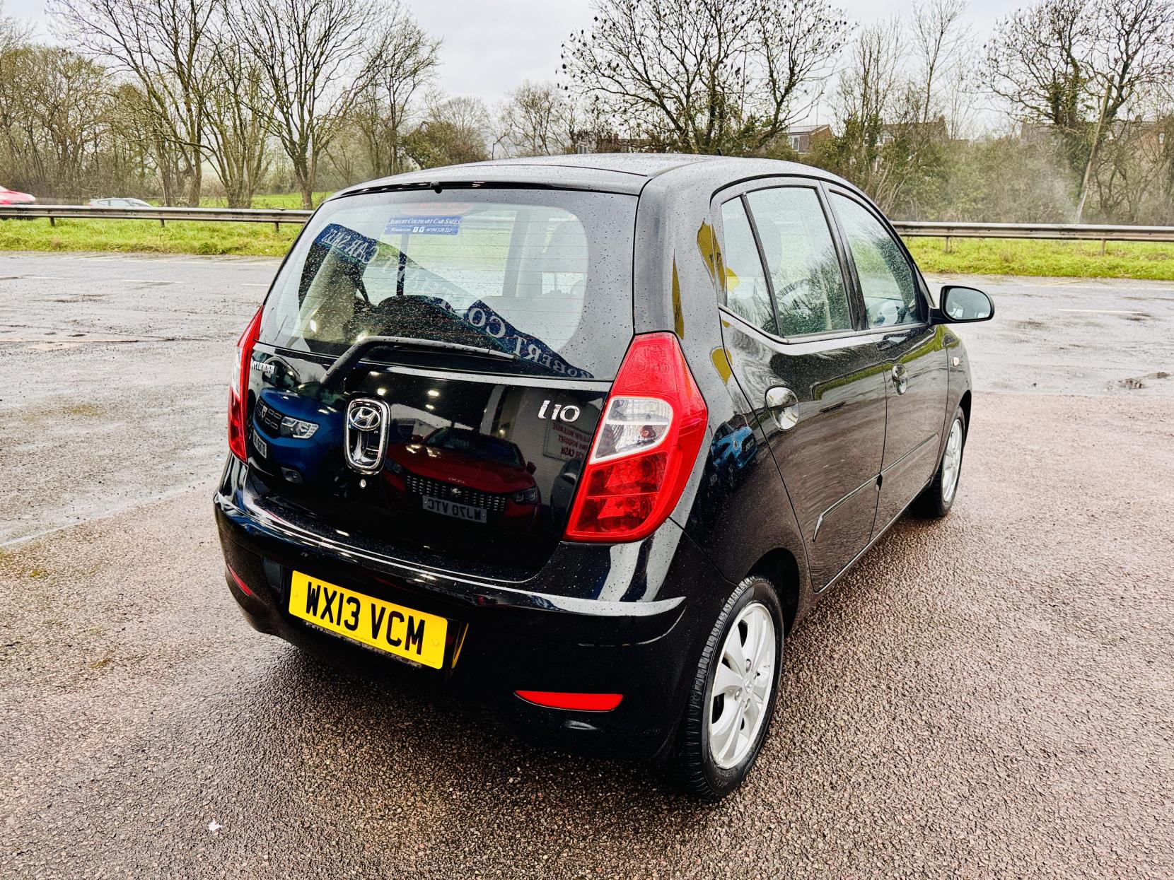 Hyundai i10 1.2 Active Hatchback 5dr Petrol Manual Euro 5 (85 bhp)