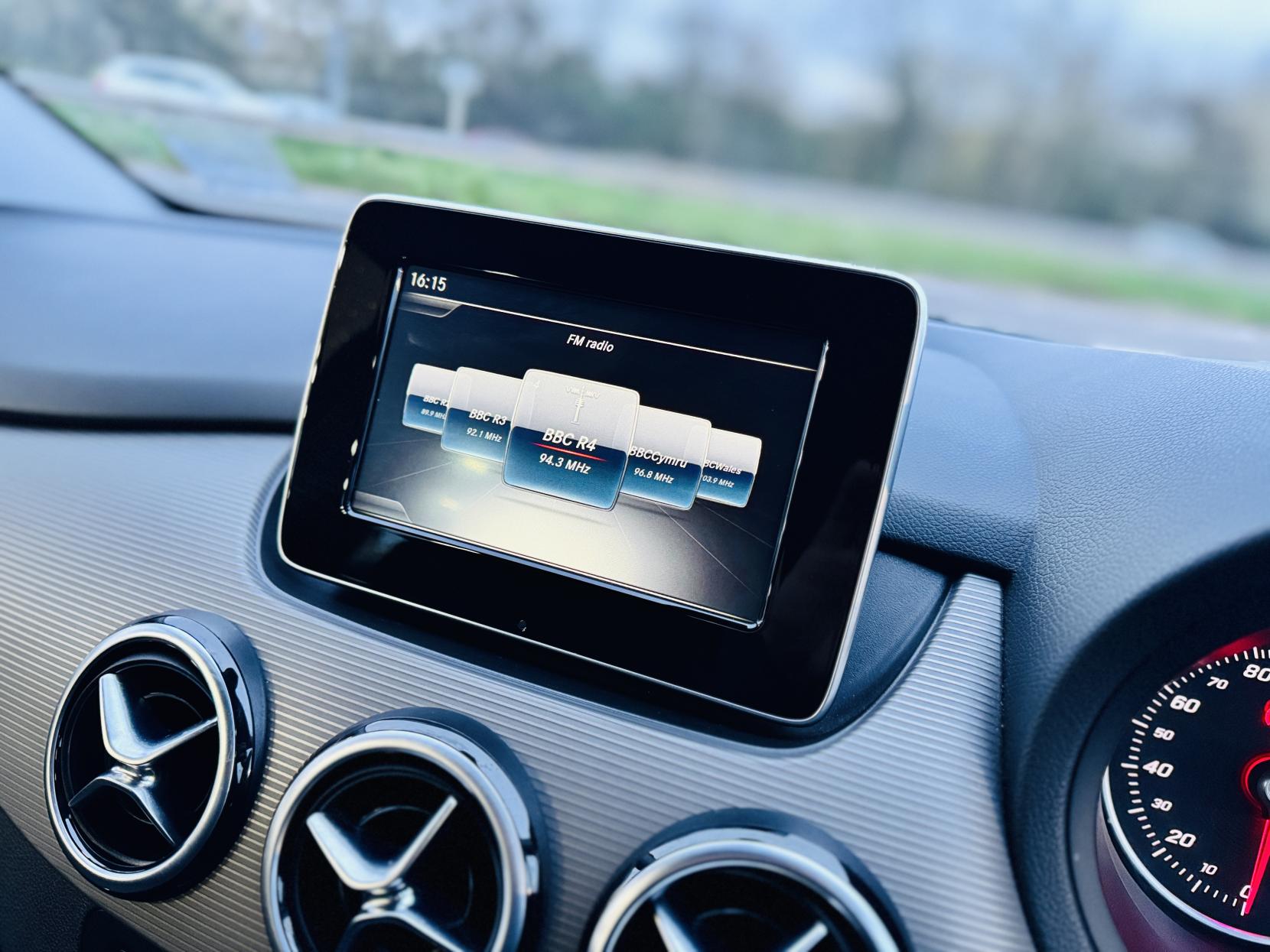 Mercedes-Benz B Class 1.6 B180 SE (Executive) MPV 5dr Petrol 7G-DCT Euro 6 (s/s) (122 ps)