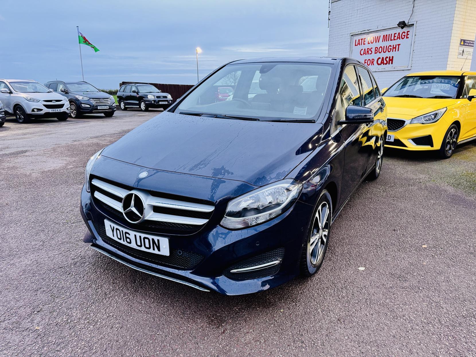 Mercedes-Benz B Class 1.6 B180 SE (Executive) MPV 5dr Petrol 7G-DCT Euro 6 (s/s) (122 ps)