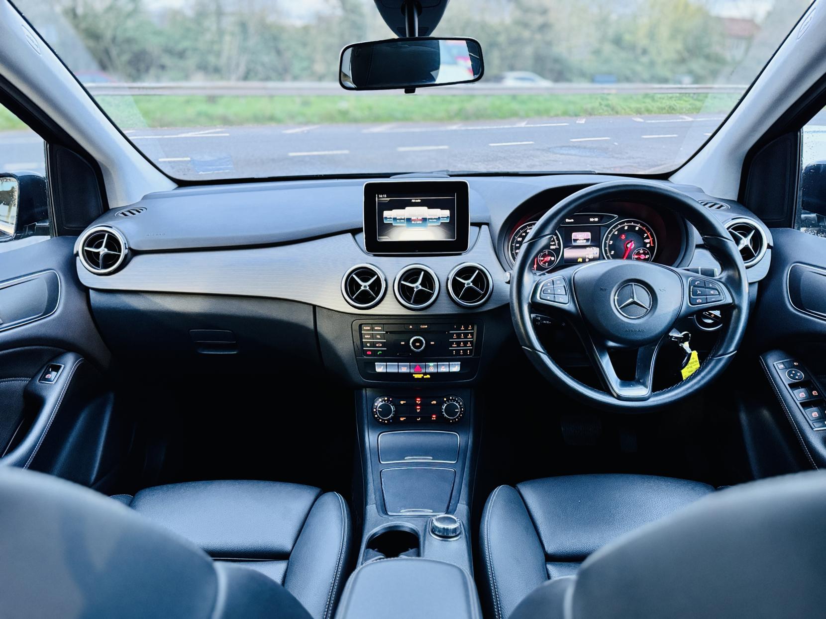 Mercedes-Benz B Class 1.6 B180 SE (Executive) MPV 5dr Petrol 7G-DCT Euro 6 (s/s) (122 ps)