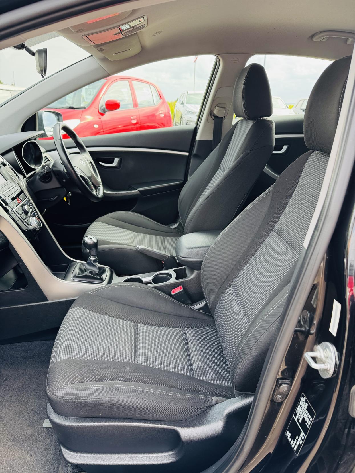 Hyundai i30 1.4 Active Hatchback 5dr Petrol Manual Euro 5 (100 ps)
