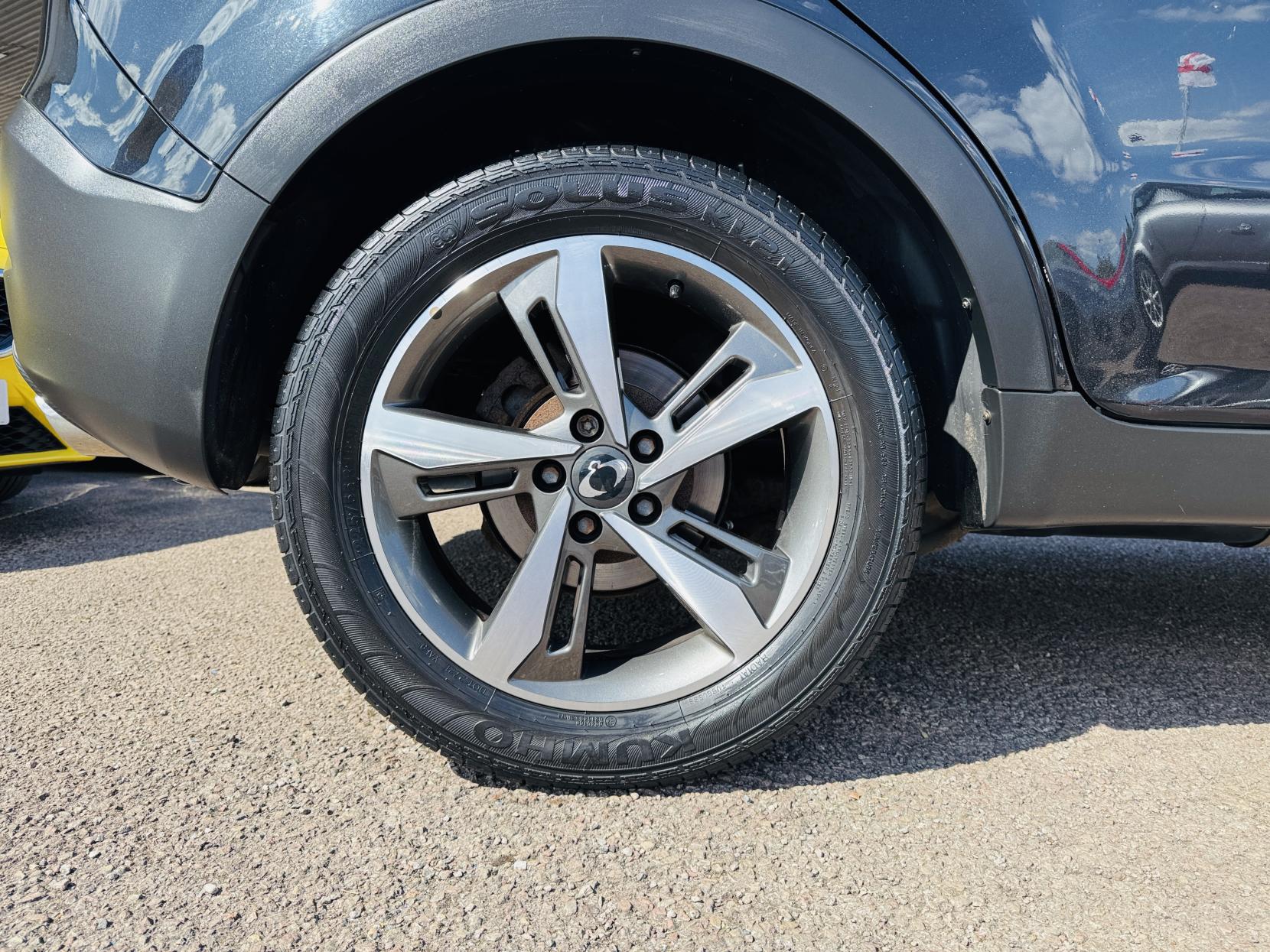SsangYong Korando 2.2D ELX SUV 5dr Diesel Manual 4WD Euro 6 (178 ps)