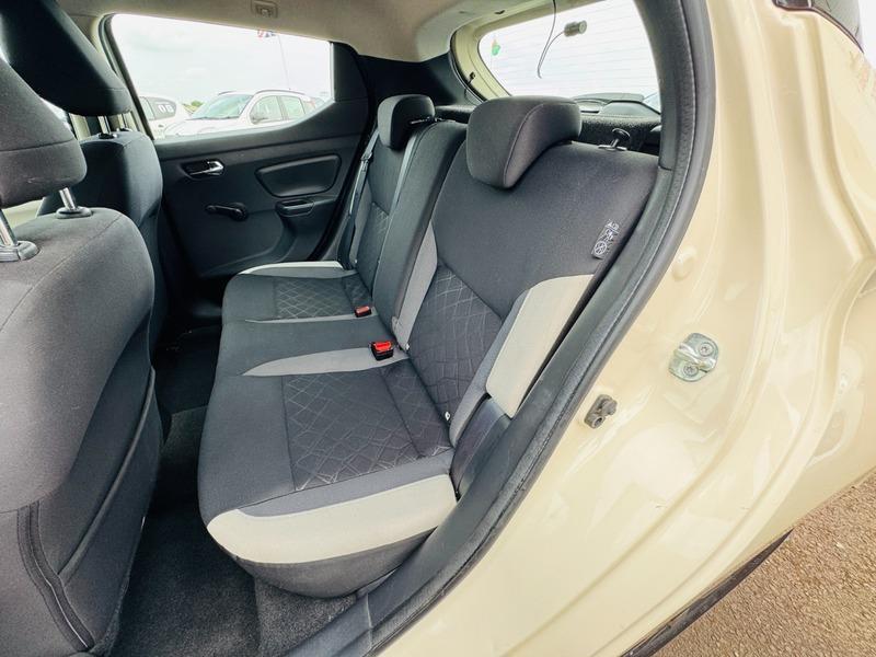 Nissan Micra IG-T ACENTA