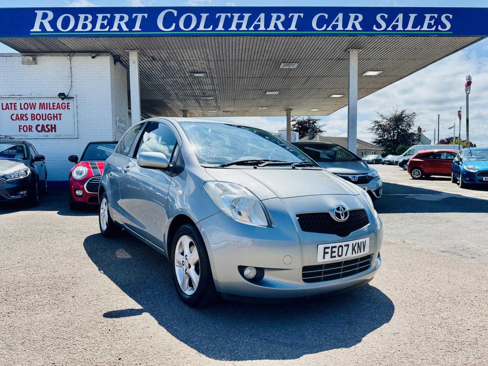Toyota Yaris 1.3 VVT-i T Spirit Hatchback 3dr Petrol Manual (141 g/km, 85 bhp)