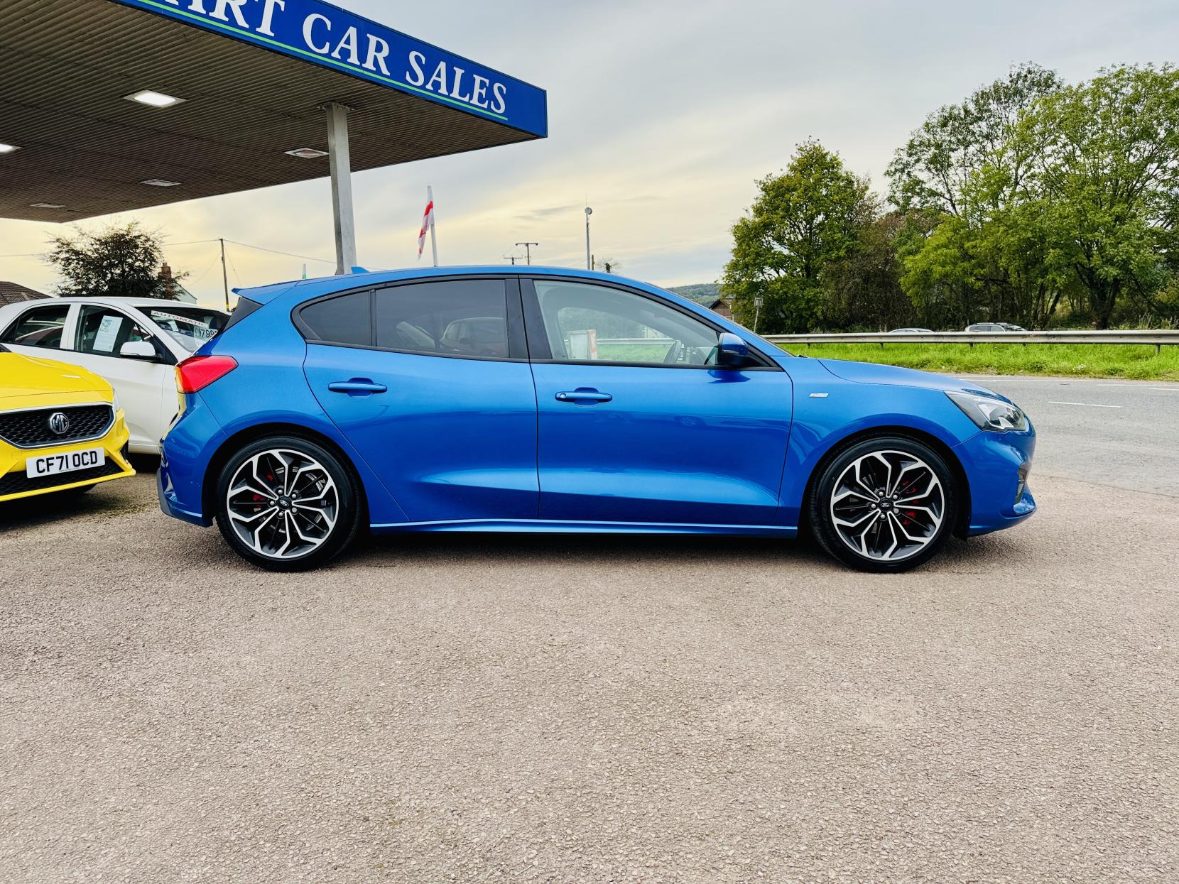 Ford Focus 1.0T EcoBoost ST-Line X Hatchback 5dr Petrol Manual Euro 6 (s/s) (125 ps)