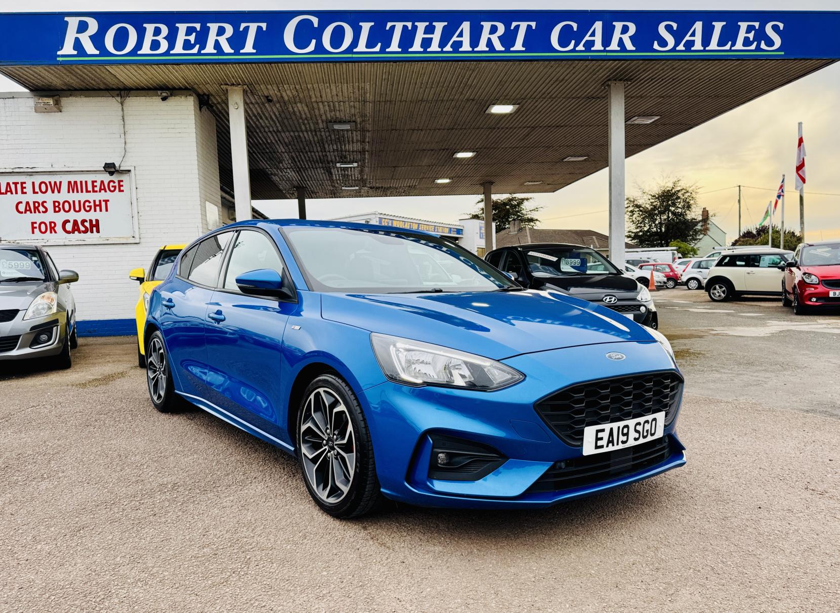 Ford Focus 1.0T EcoBoost ST-Line X Hatchback 5dr Petrol Manual Euro 6 (s/s) (125 ps)