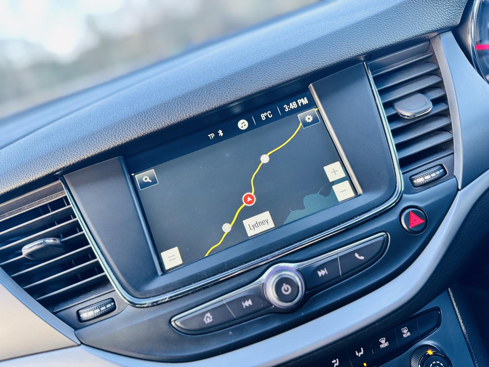 Vauxhall Astra 1.5 Turbo D Business Edition Nav Sports Tourer 5dr Diesel Manual Euro 6 (s/s) (122 ps)