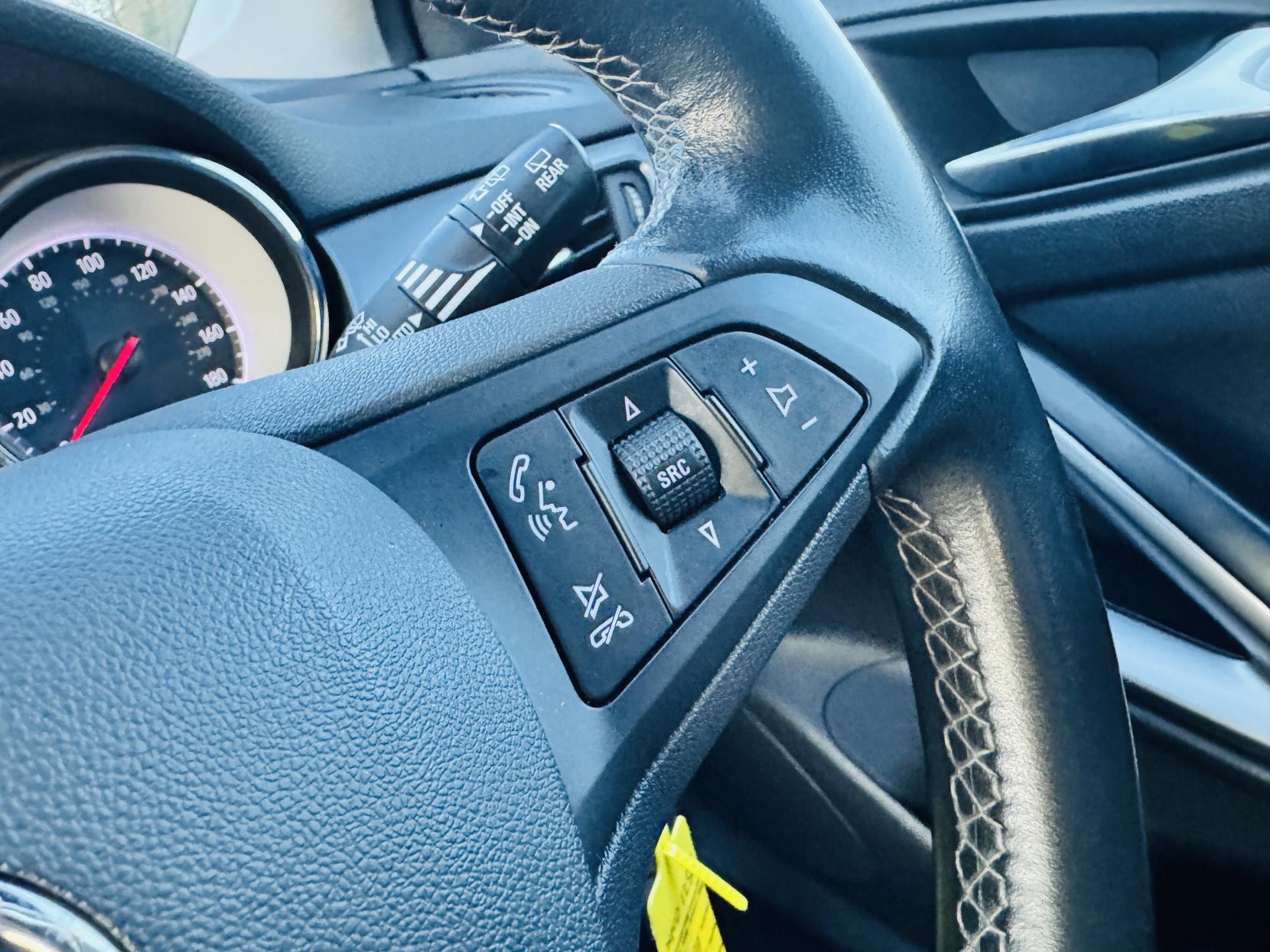 Vauxhall Astra 1.5 Turbo D Business Edition Nav Sports Tourer 5dr Diesel Manual Euro 6 (s/s) (122 ps)