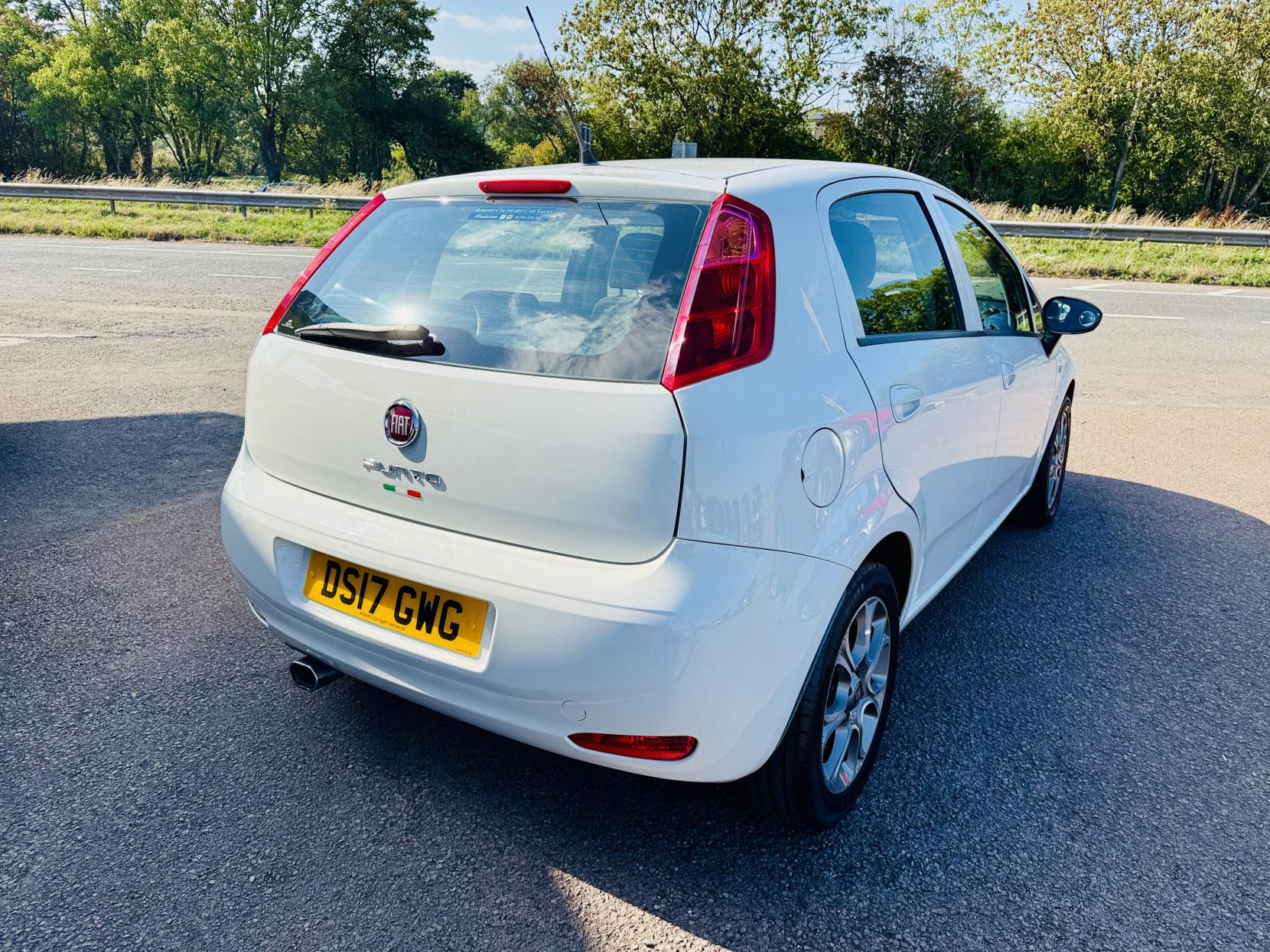 Fiat Punto 1.2 Easy + Hatchback 5dr Petrol Euro 6 (69 bhp)