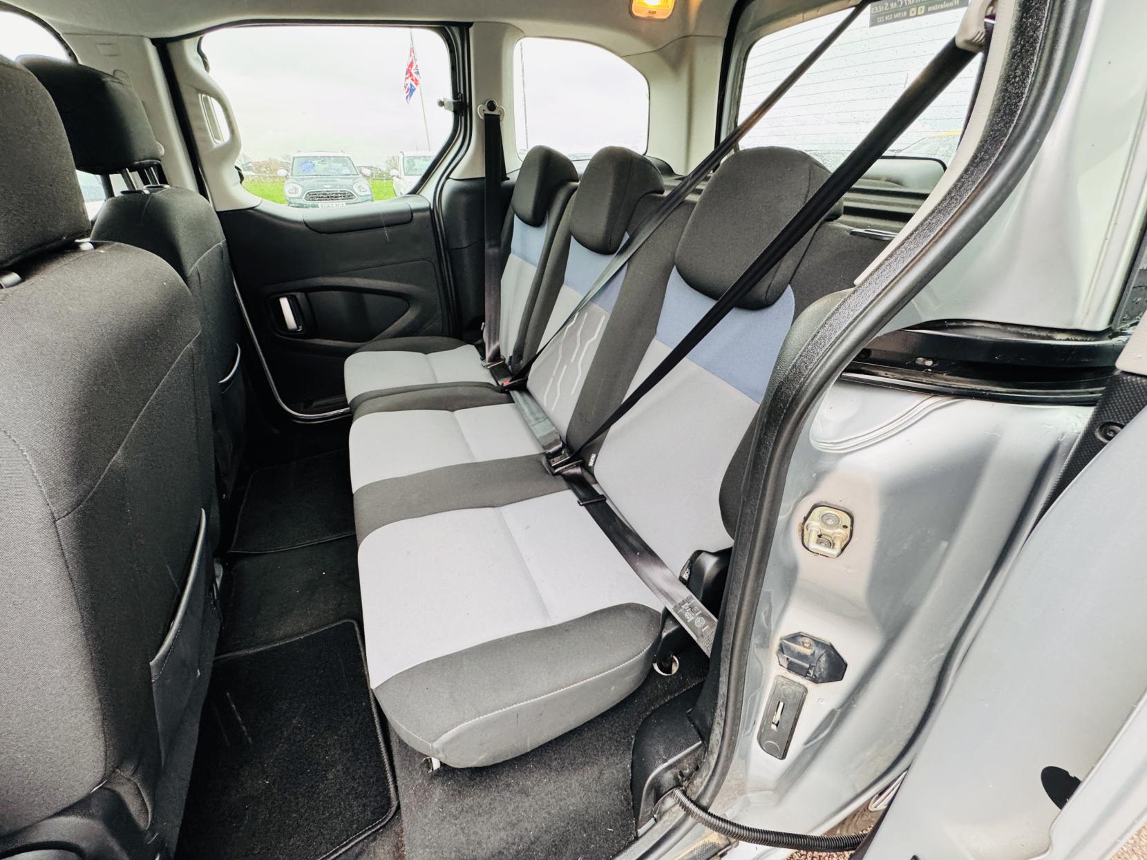 Peugeot Partner Tepee 1.6 HDi Tepee S MPV 5dr Diesel Manual (135 g/km, 92 bhp)