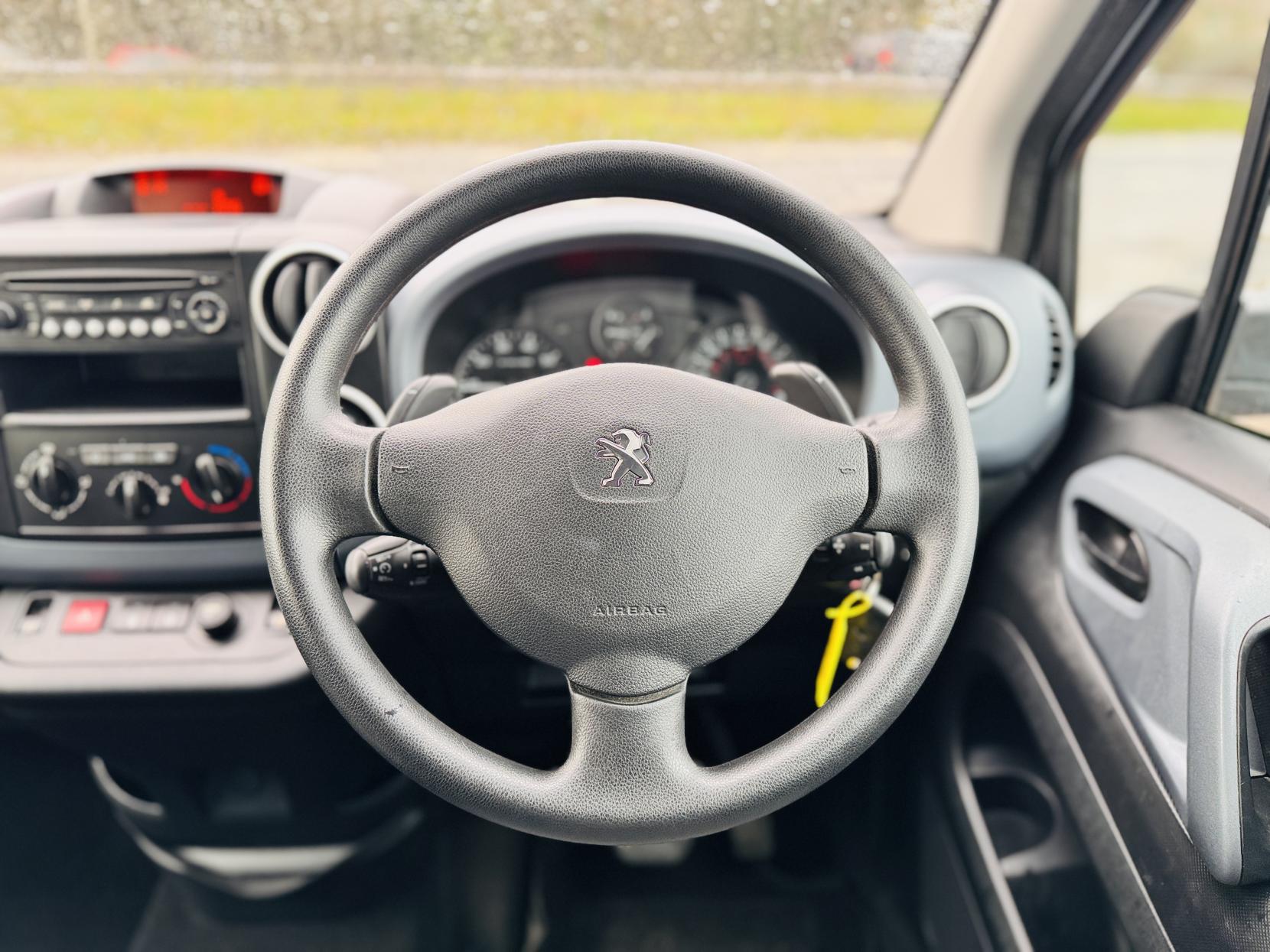 Peugeot Partner Tepee 1.6 HDi Tepee S MPV 5dr Diesel Manual (135 g/km, 92 bhp)