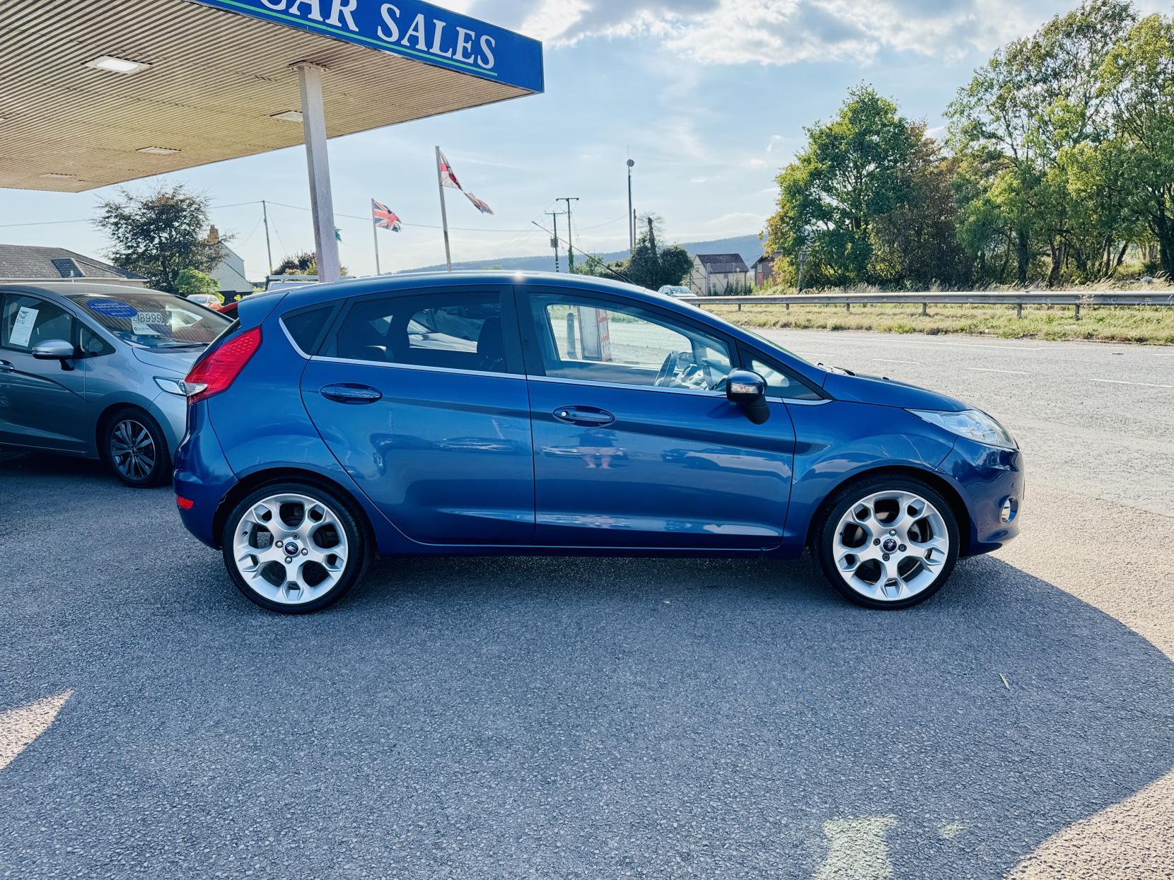 Ford Fiesta 1.6 Titanium Hatchback 5dr Petrol Manual (139 g/km, 118 bhp)