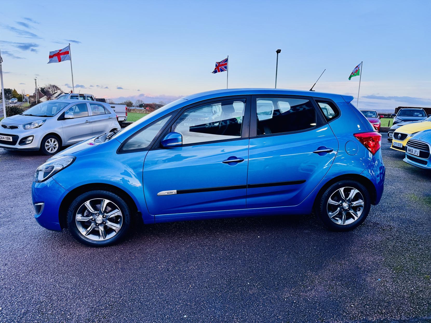 Hyundai ix20 1.4 Blue Drive SE Hatchback 5dr Petrol Manual Euro 6 (s/s) (90 ps)
