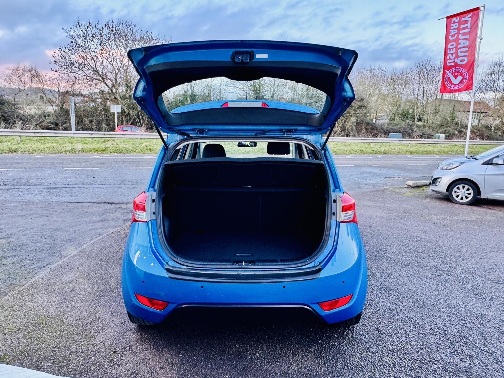 Hyundai ix20 1.4 Blue Drive SE Hatchback 5dr Petrol Manual Euro 6 (s/s) (90 ps)