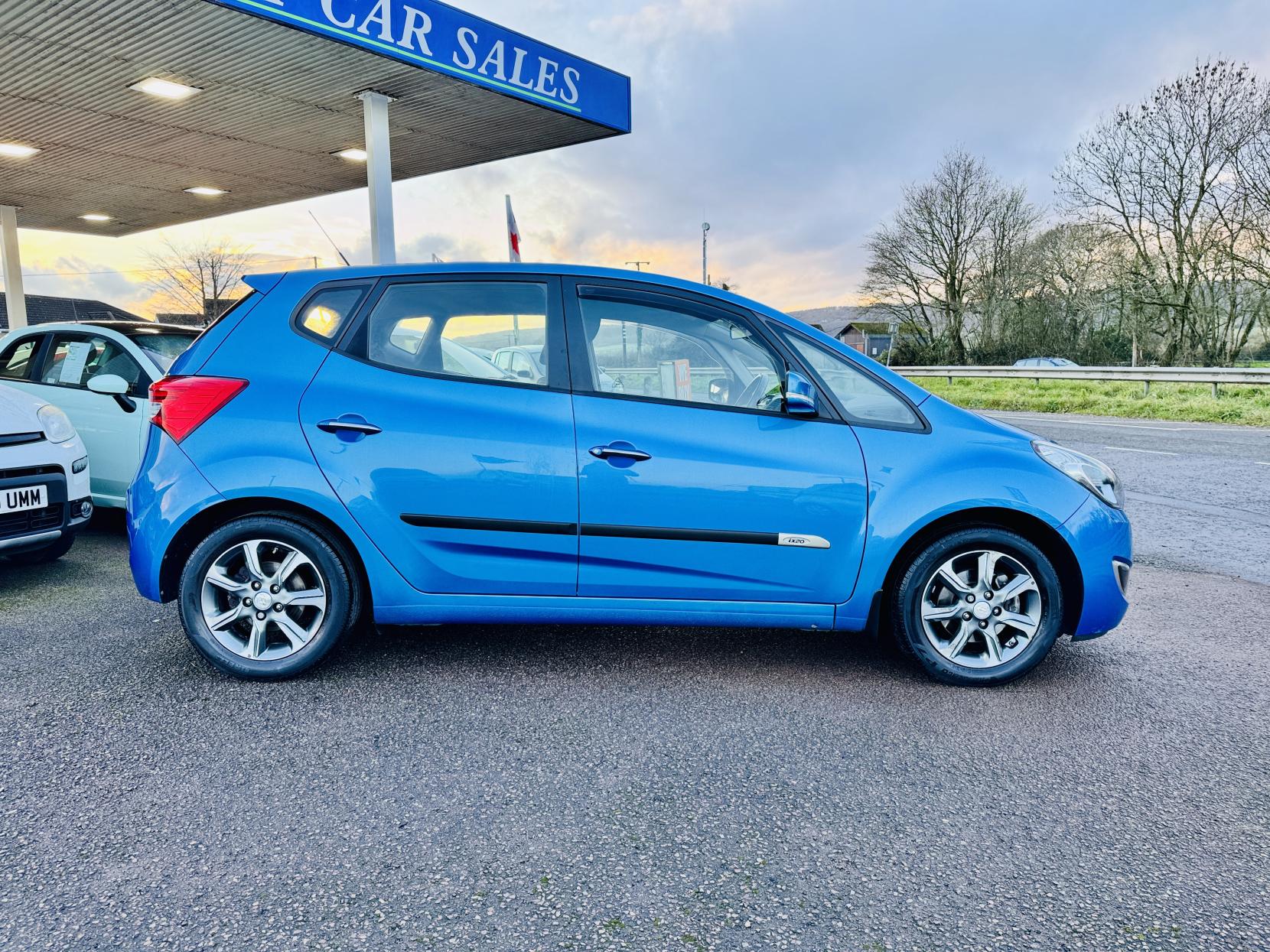 Hyundai ix20 1.4 Blue Drive SE Hatchback 5dr Petrol Manual Euro 6 (s/s) (90 ps)