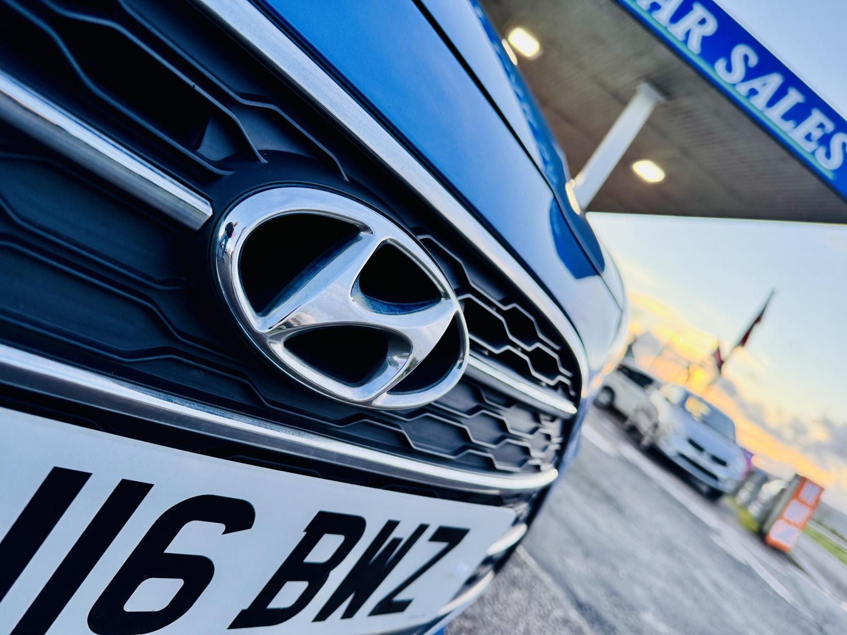 Hyundai ix20 1.4 Blue Drive SE Hatchback 5dr Petrol Manual Euro 6 (s/s) (90 ps)