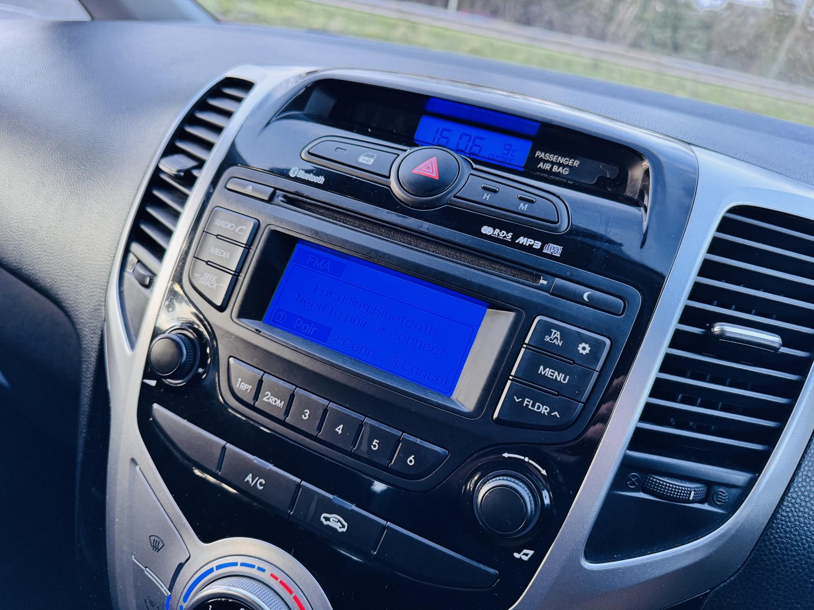 Hyundai ix20 1.4 Blue Drive SE Hatchback 5dr Petrol Manual Euro 6 (s/s) (90 ps)