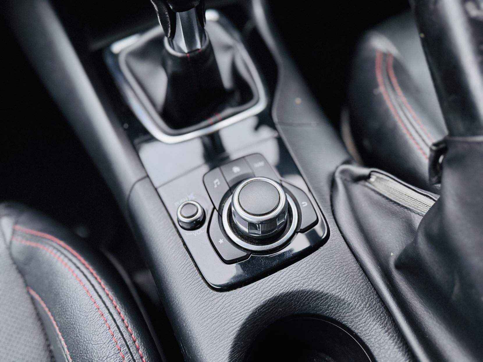 Mazda Mazda3 2.0 SKYACTIV-G Sport Nav Hatchback 5dr Petrol Manual Euro 5 (s/s) (165 ps)