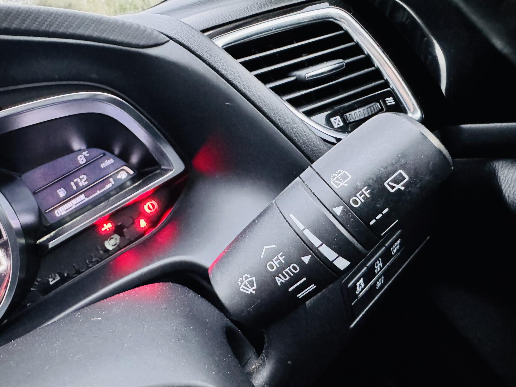 Mazda Mazda3 2.0 SKYACTIV-G Sport Nav Hatchback 5dr Petrol Manual Euro 5 (s/s) (165 ps)